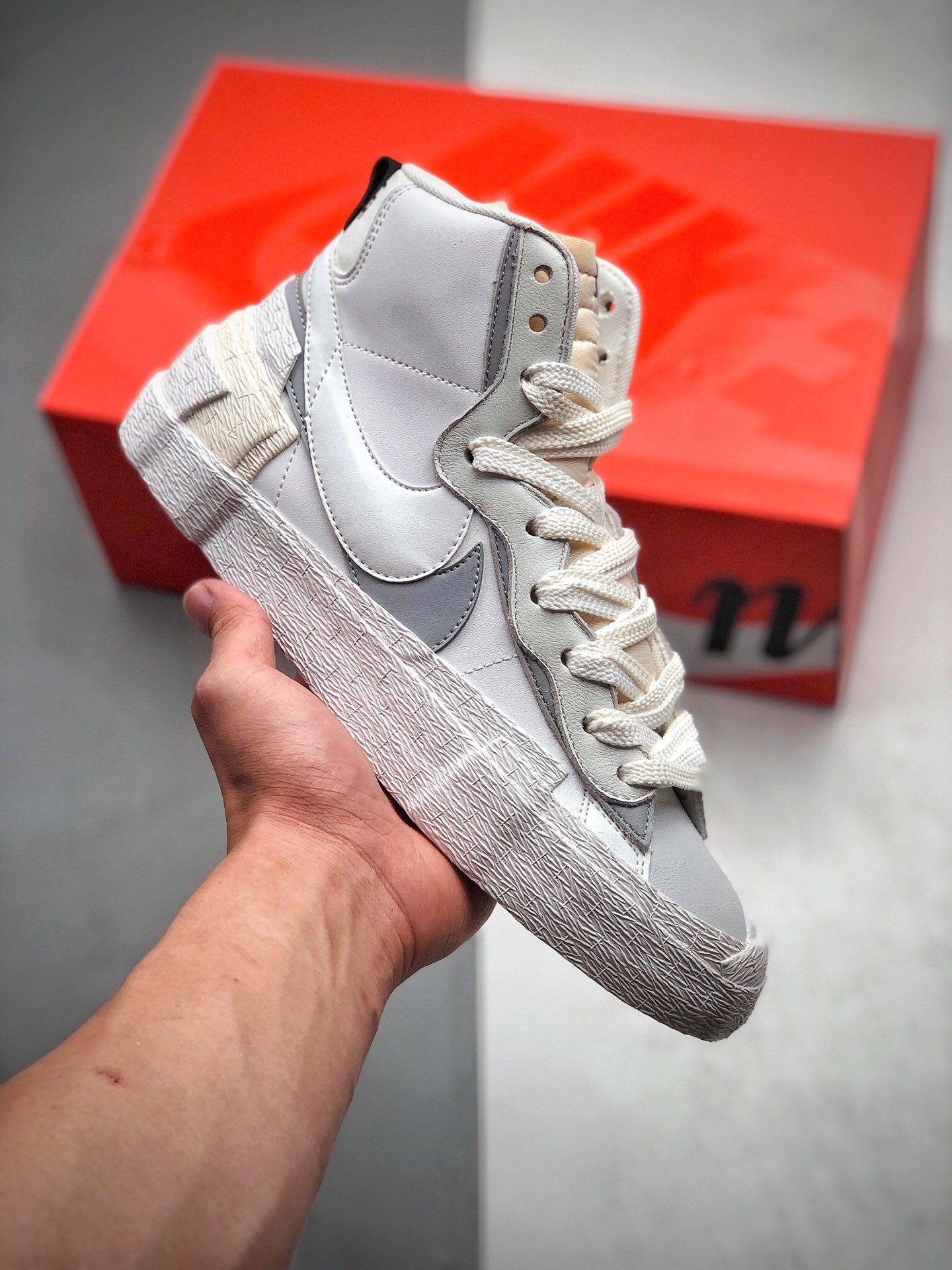 400 原550 Sacai X NK Blazer Mid Dunk 原厂同工序铝楦硫化BV0072-100-莆田鞋,莆田鞋货源,高仿鞋,高仿鞋货源,安福档口,莆田高仿鞋,莆田鞋批发,高仿鞋批发,莆田高仿运动鞋,高仿运动鞋,莆田运动鞋 400 原550 Sacai X NK Blazer Mid Dunk 原厂同工序铝楦硫化BV0072-100