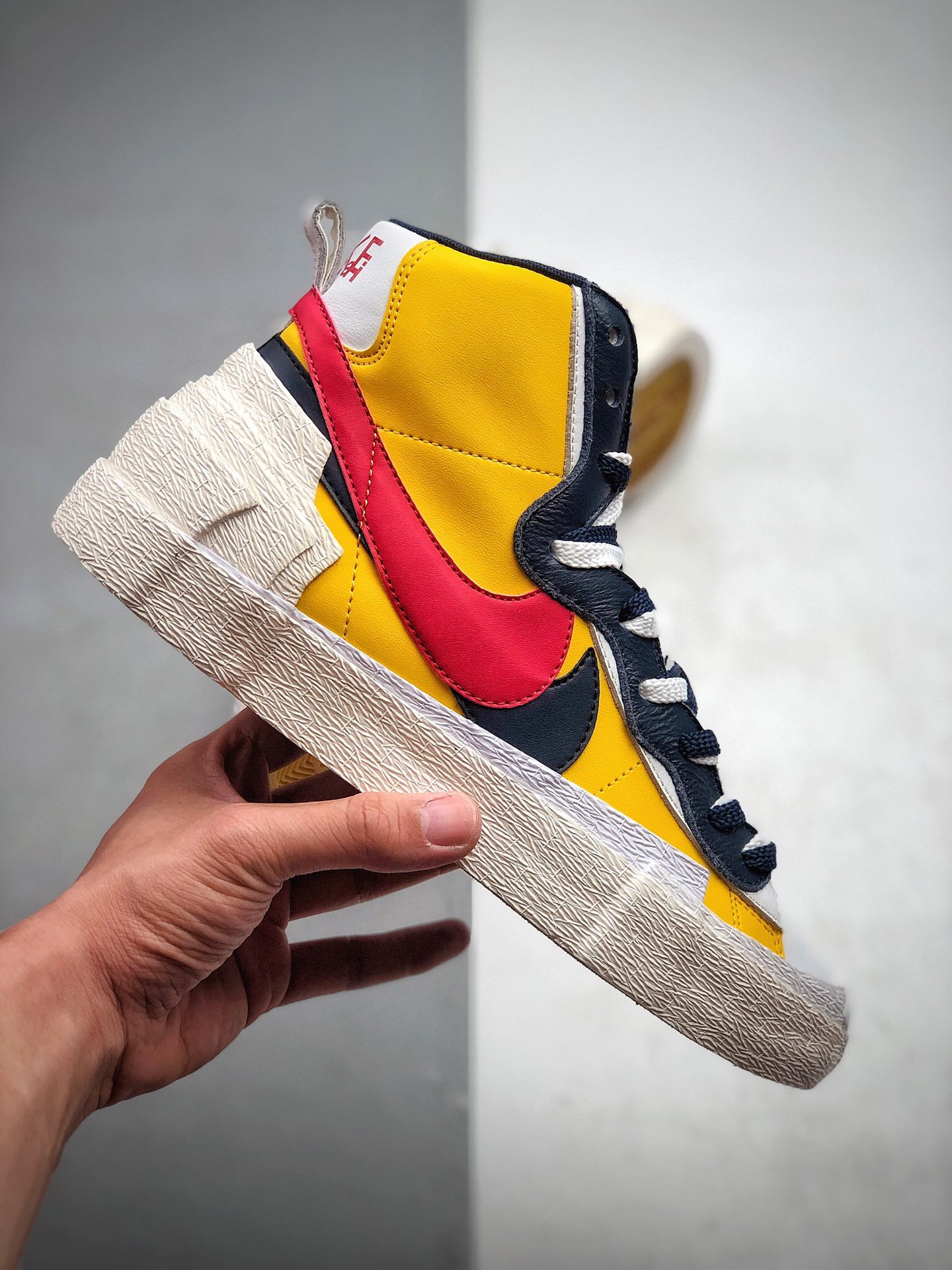 400  原550版本 Sacai X NK Blazer Mid Dunk 区别土肥圆版本 货号：BV0072-700