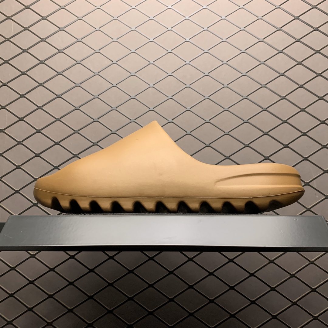110 Kanye West x Yeezy Slide 侃爷 椰子拖鞋 FV8425
