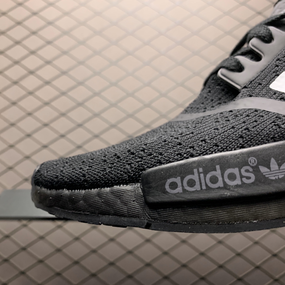210 Adidas 阿迪达斯 NMD Boost 爆米花超弹中底 FV3649 针织网面休闲跑步鞋
