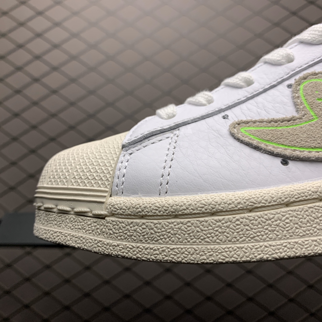 210 Gonz x Adidas 阿迪达斯 Superstar ADV 贝壳头联名款休闲运动板鞋 FW8029