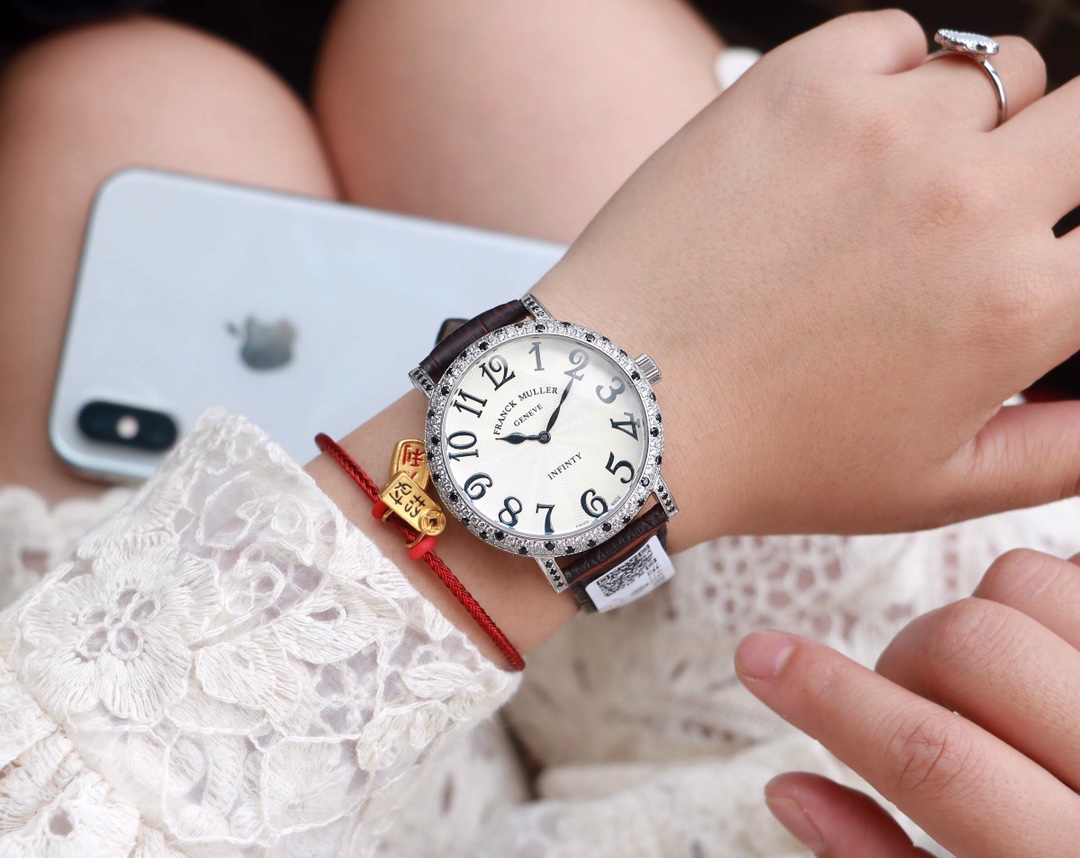 Frank Muller’s Top Luxurious Women’s Wristwatch: Swiss Craftsmanship and Unique Design - 图片 2