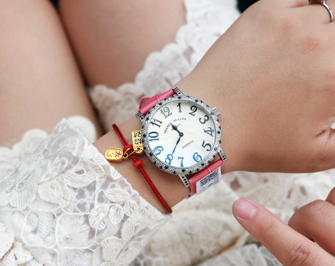 Frank Muller’s Top Luxurious Women’s Wristwatch: Swiss Craftsmanship and Unique Design - 图片 4