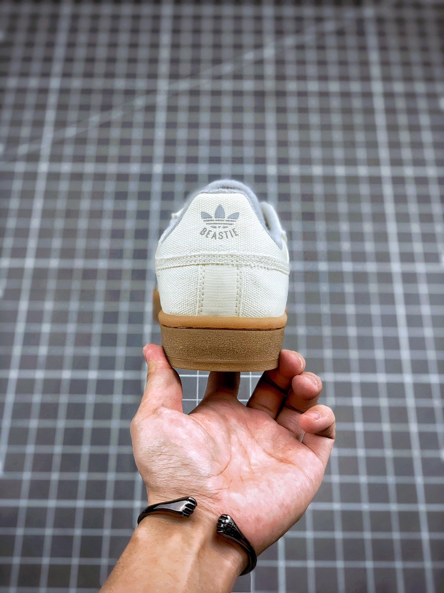 160 Beastit x Adidas Americana Low 野兽男孩乐队休闲板鞋 校园联名  货号：FV9906