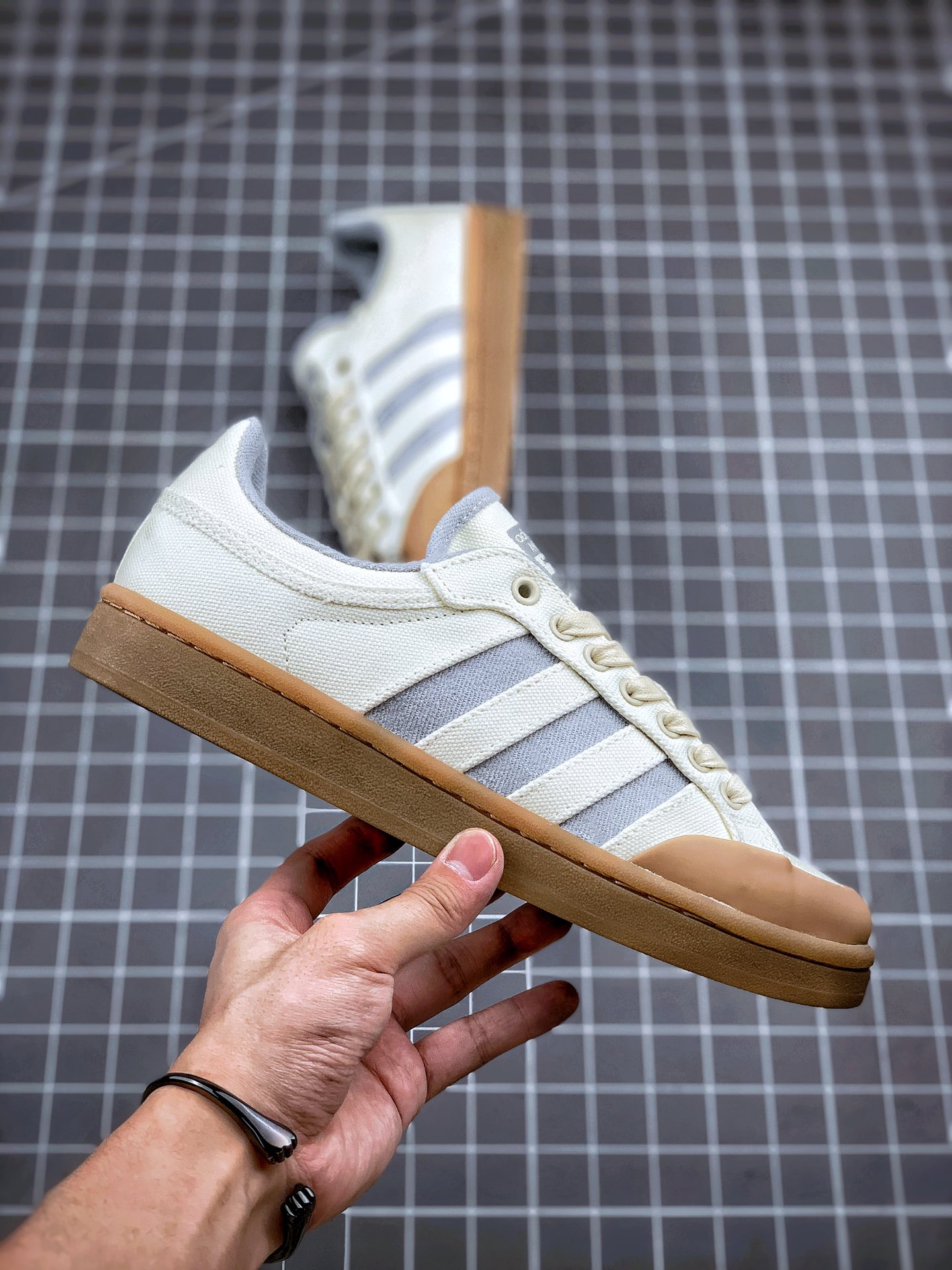 160 Beastit x Adidas Americana Low 野兽男孩乐队休闲板鞋 校园联名  货号：FV9906