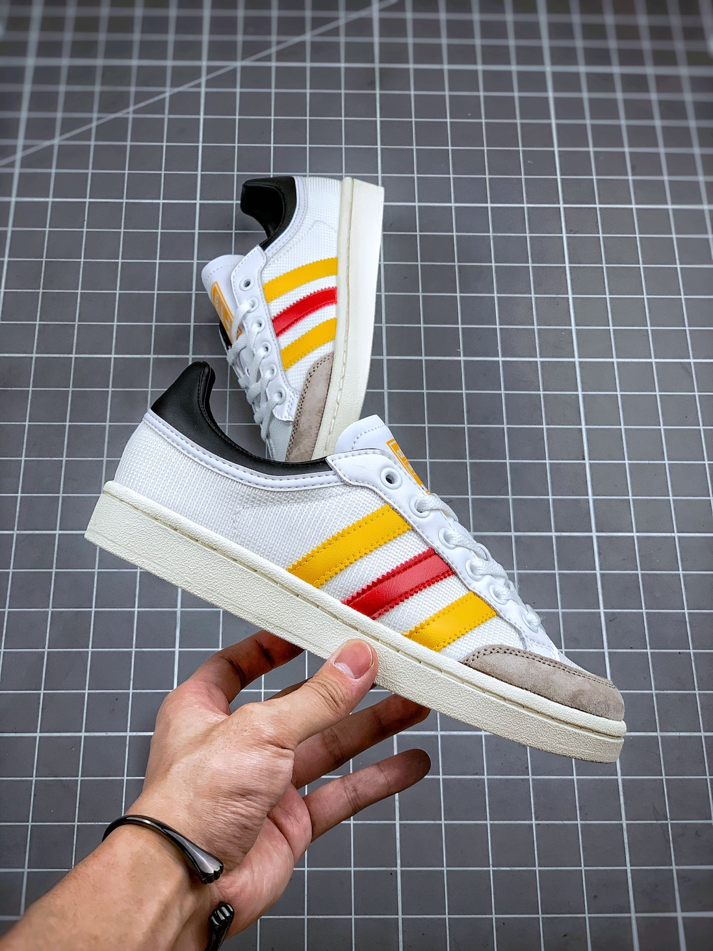 160 Adidas Originals Americana Low 复古百搭休闲运动板鞋 货号：EF2801/EF2510