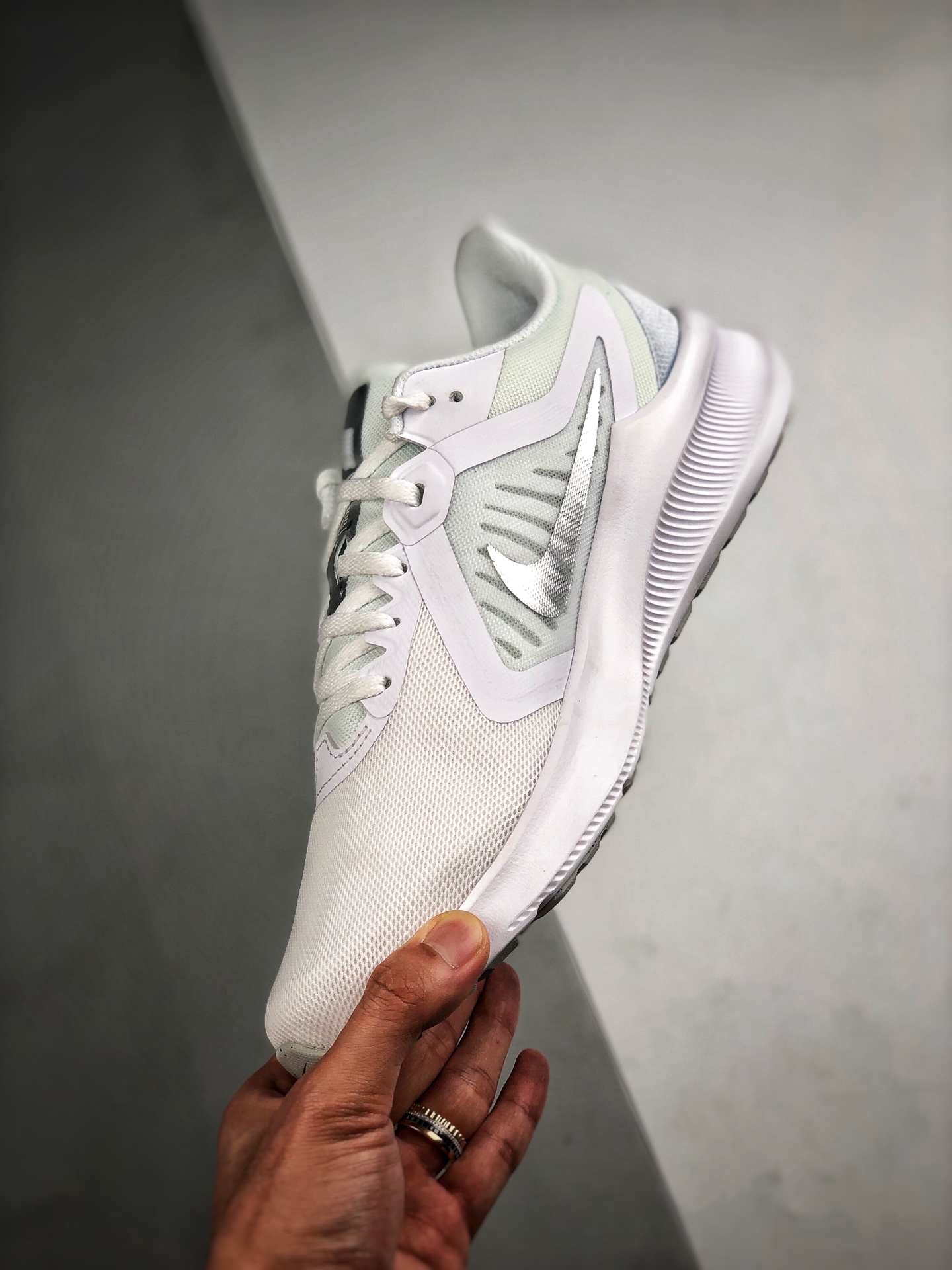170 Air Zoom Running 白银 网透面气 训跑练步鞋 CJ0302-601