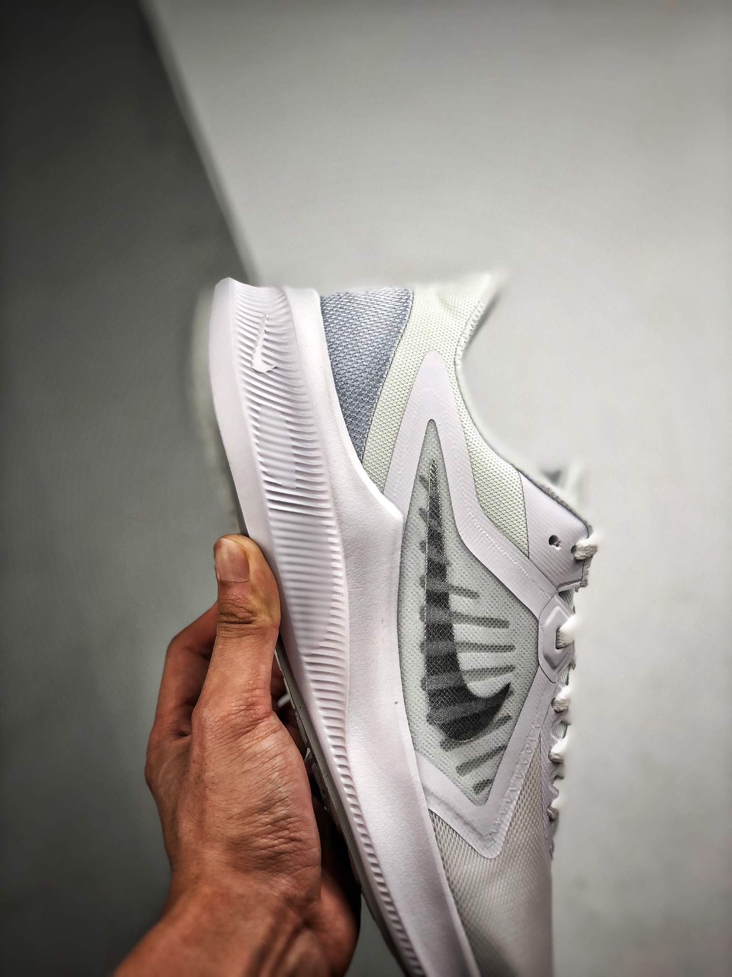 170 Air Zoom Running 白银 网透面气 训跑练步鞋 CJ0302-601