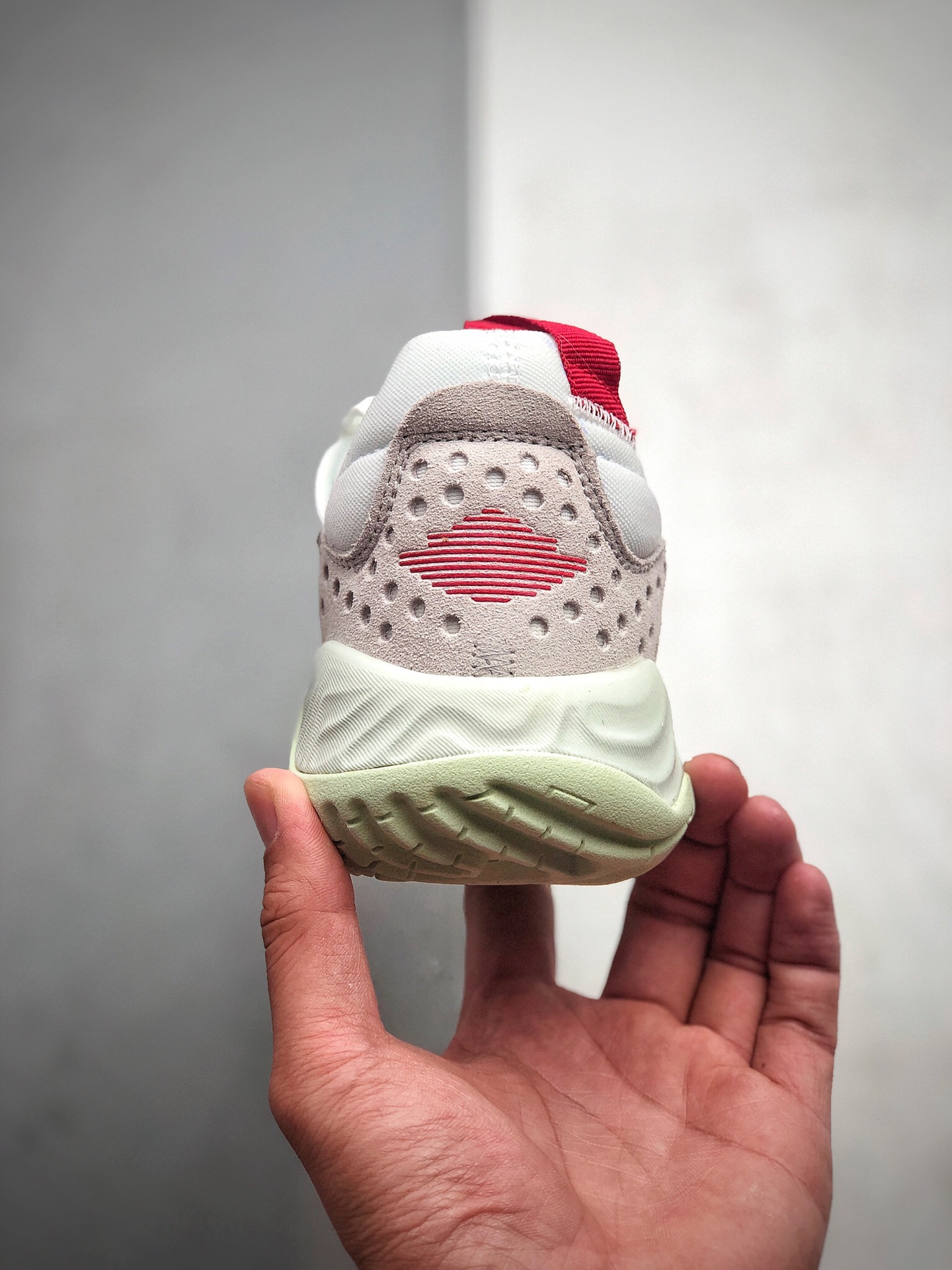 230 Jordan Delta React SP 乔丹代尔塔亚瑞泡棉系列 CT1003-100