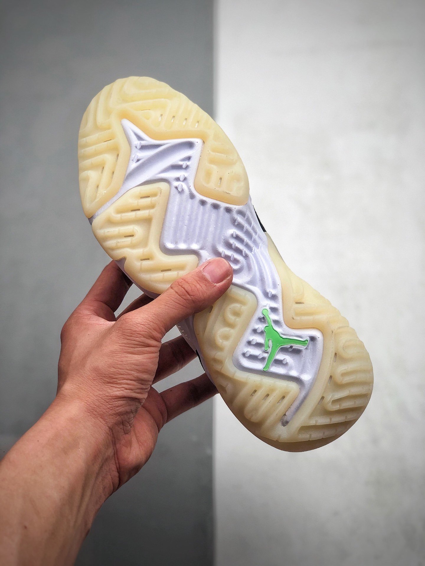 230 Jordan Delta React SP 乔丹代尔塔亚瑞泡棉系列 CT1003-101-莆田鞋,莆田鞋货源,高仿鞋,高仿鞋货源,安福档口,莆田高仿鞋,莆田鞋批发,高仿鞋批发,莆田高仿运动鞋,高仿运动鞋,莆田运动鞋 230 Jordan Delta React SP 乔丹代尔塔亚瑞泡棉系列 CT1003-101