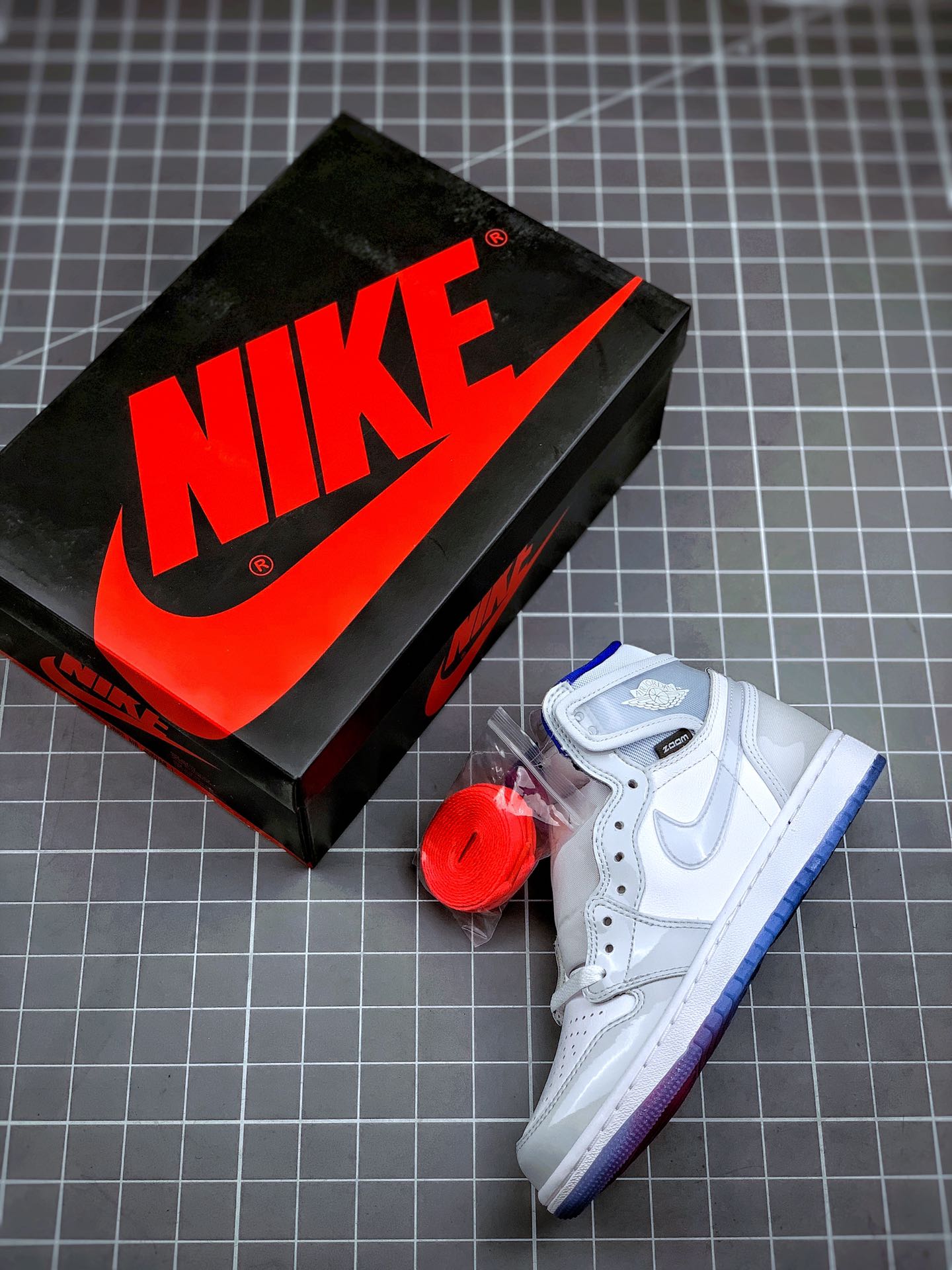 460 Air Jordan 1 Zoom R2T “Racer Blue” 灰白小迪奥 CK6637-104