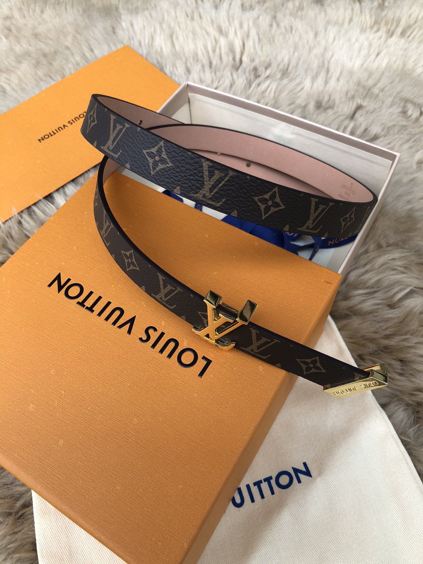 Louis Vuitton Haute Couture Luxury Atelier Designer Belt Tie Accessories 9