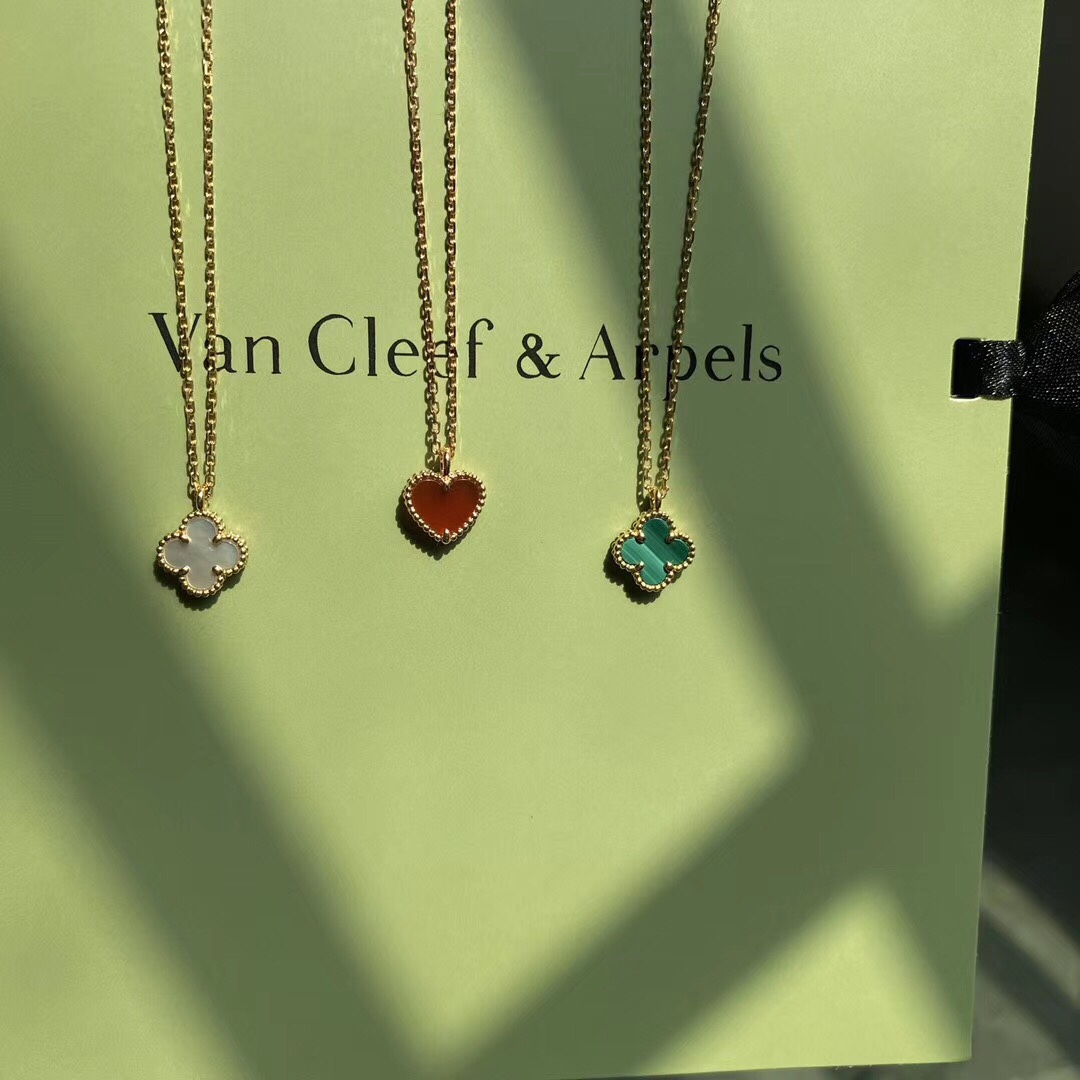 Van Cleef & Arpels 520礼物专辑