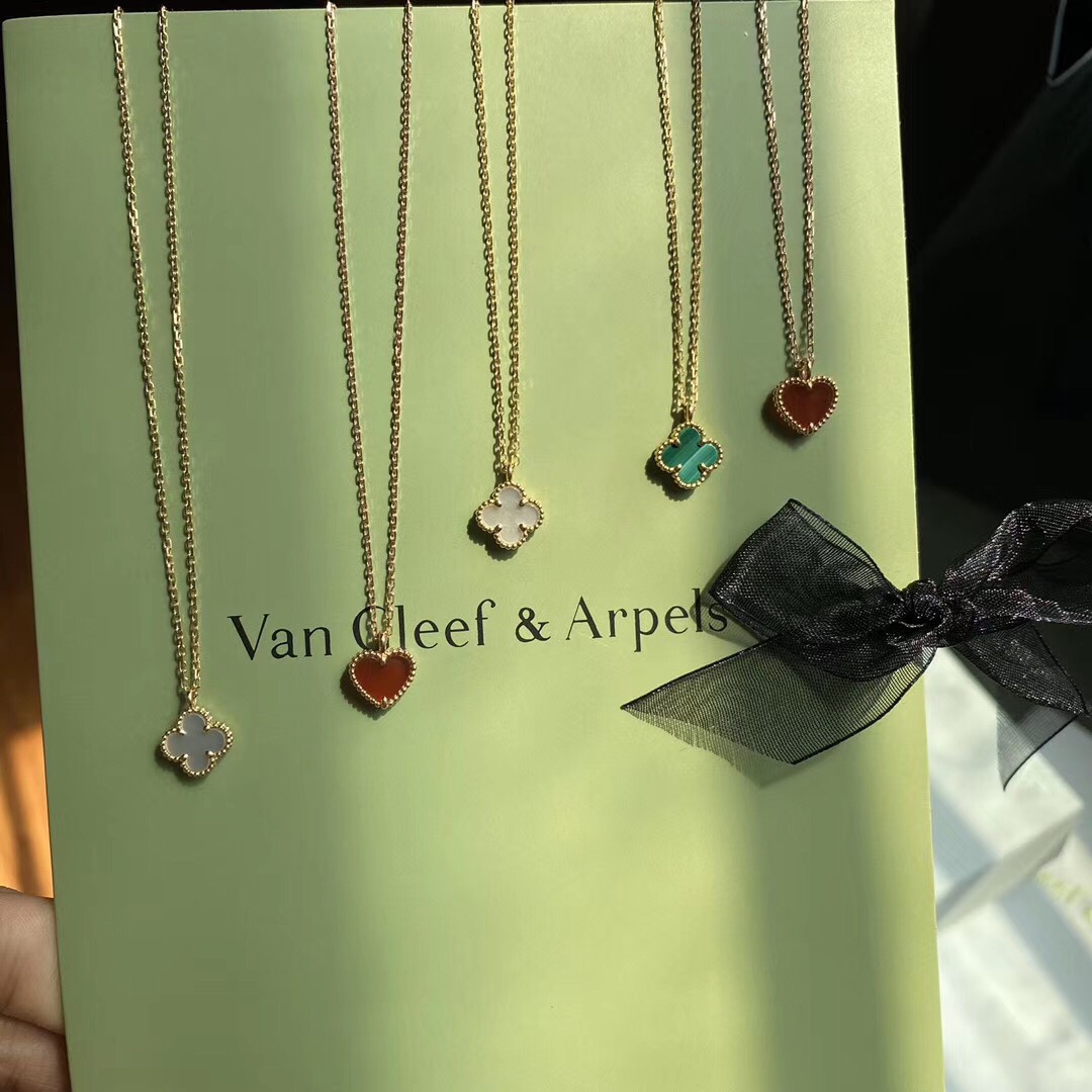 Van Cleef & Arpels 520礼物专辑