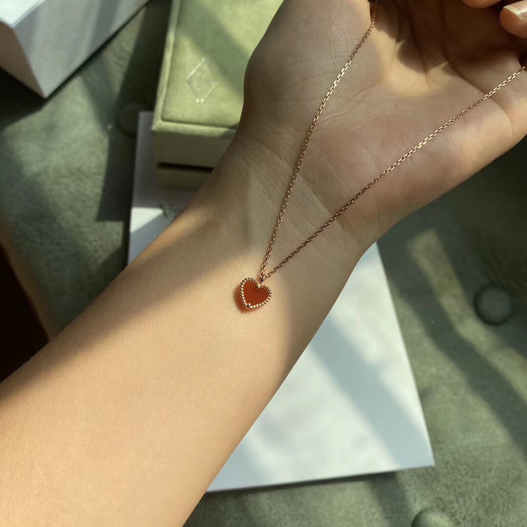 Van Cleef & Arpels VCA小红心项链