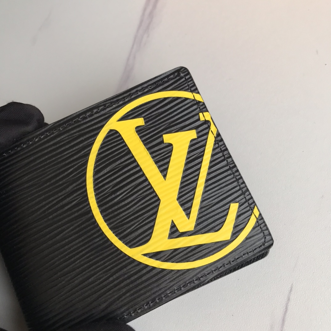 Front view of a genuine leather bifold wallet