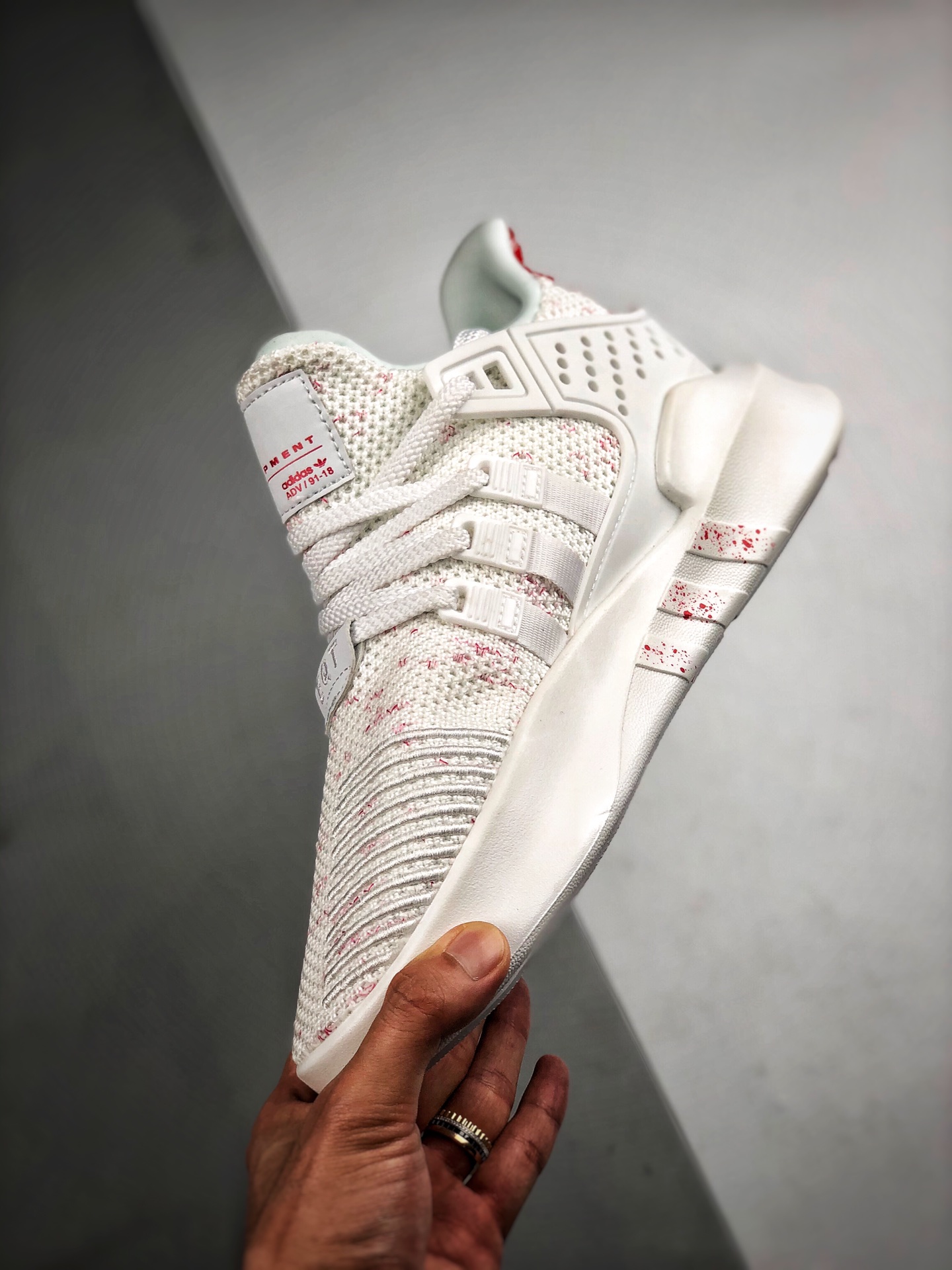 190 原装公司级 正品代购指定版本  Adidas EQT Bask ADV 白红泼墨 原装织面 货号：BD7797