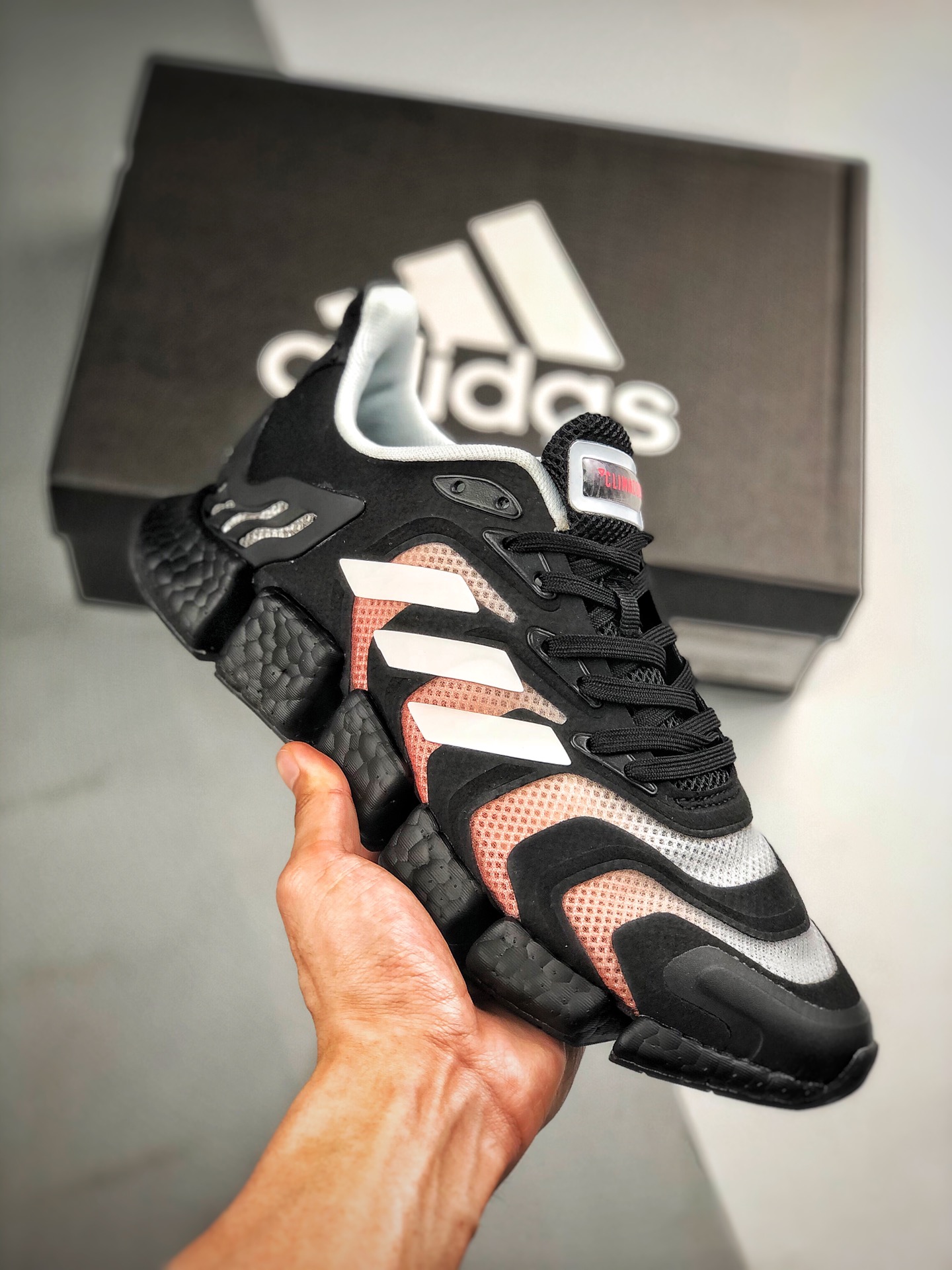 170 Adidas Climacool 清风跑鞋