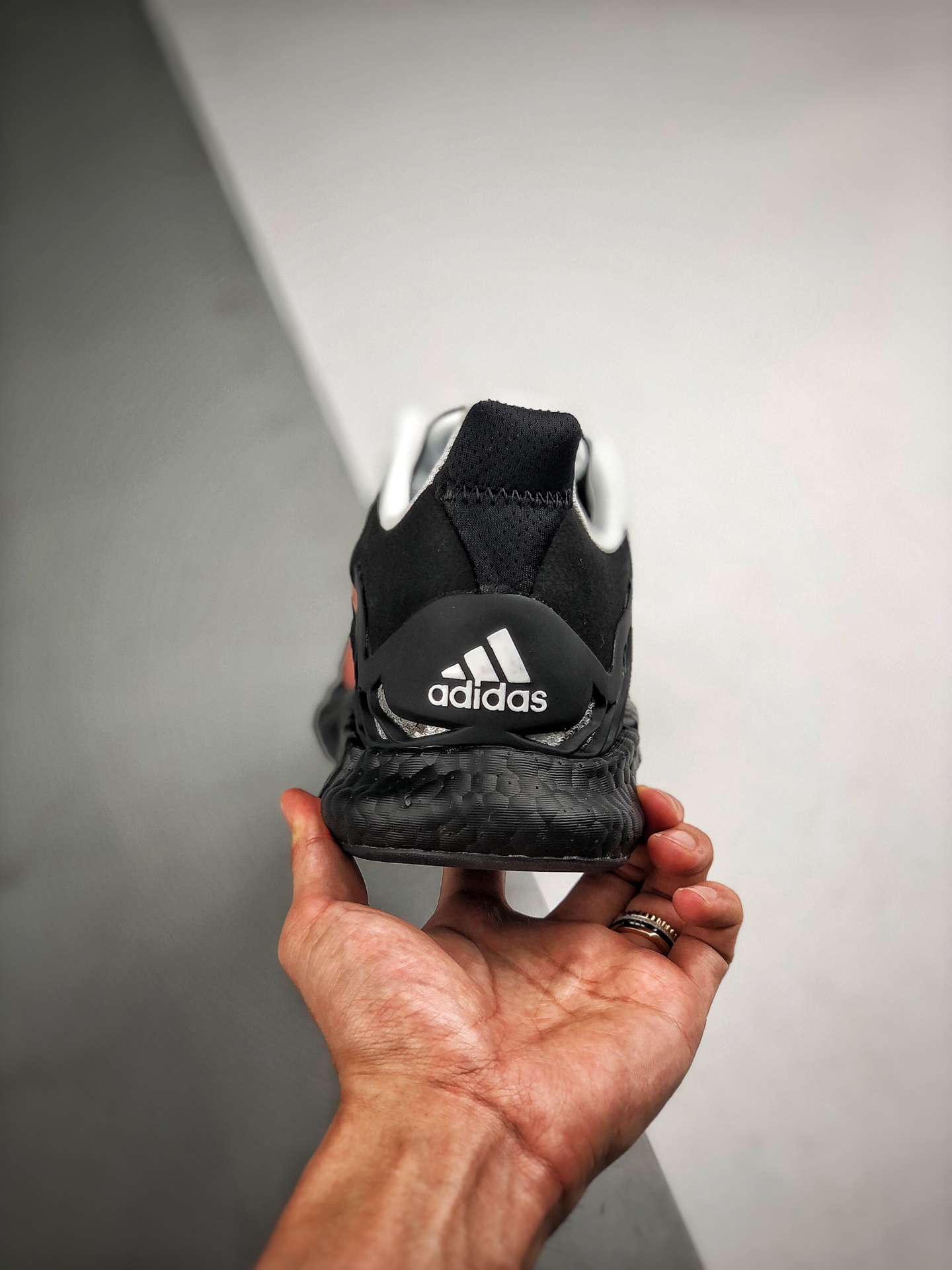 170 Adidas Climacool 清风跑鞋