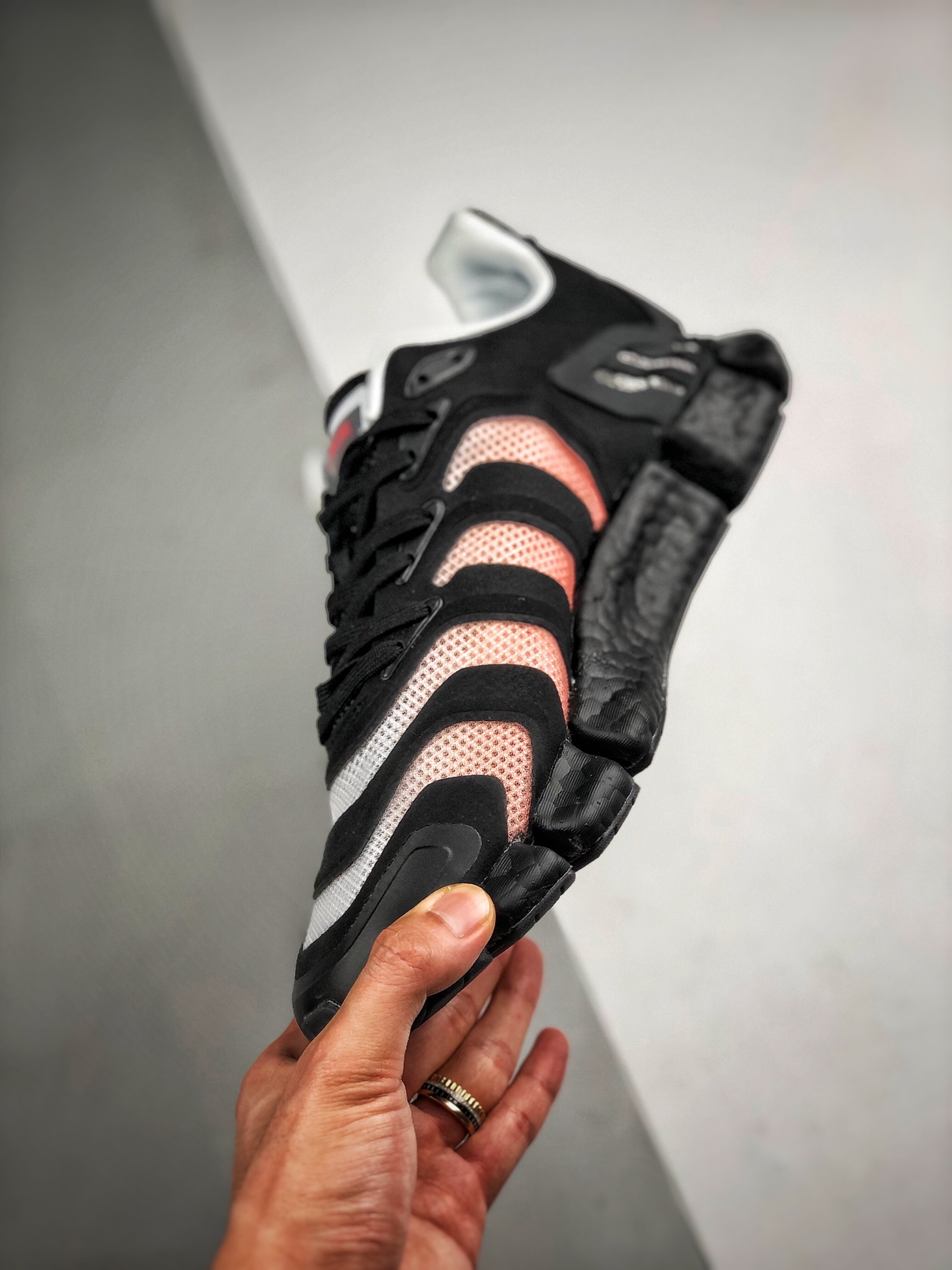 170 Adidas Climacool 清风跑鞋