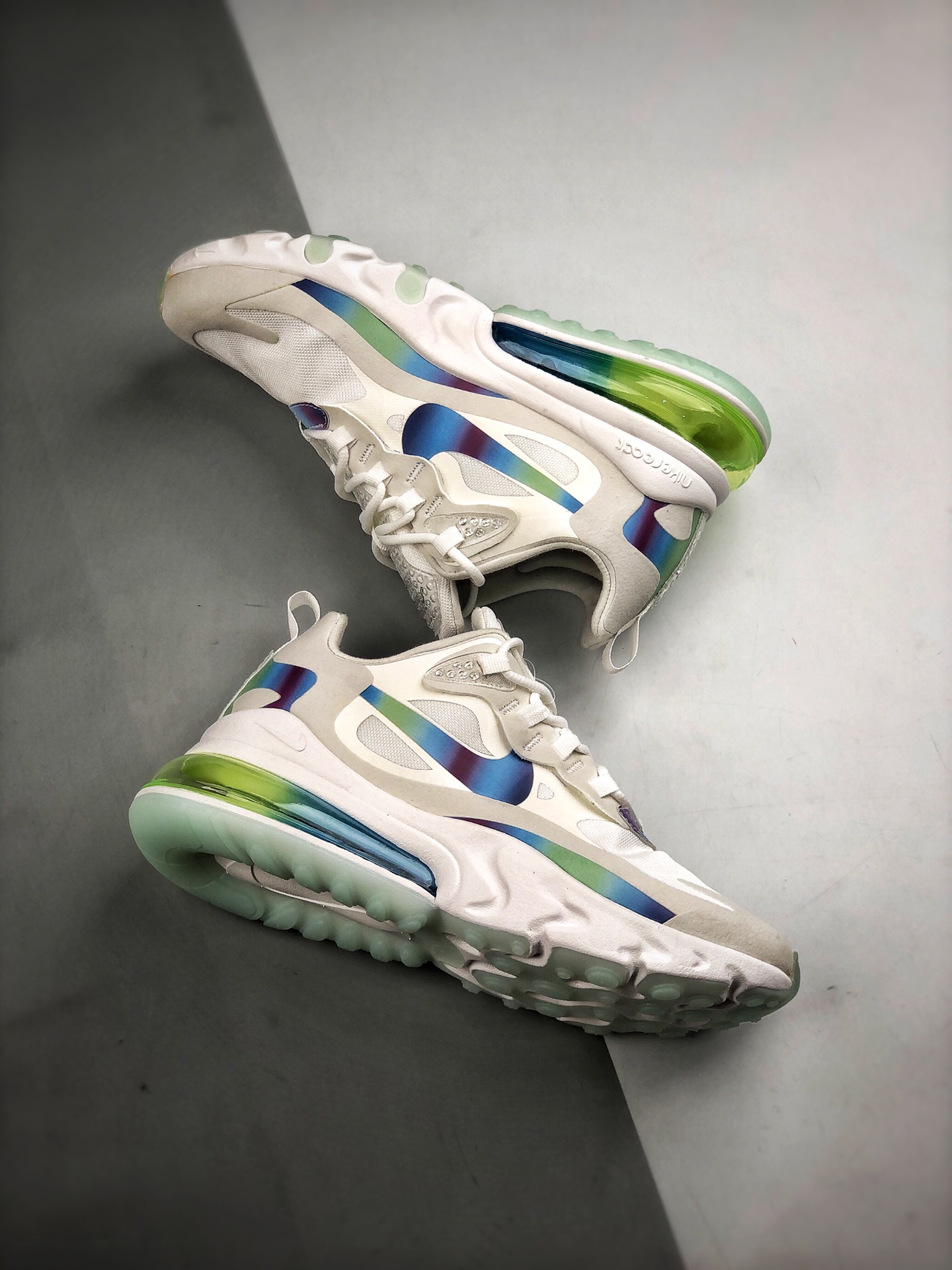 190 Air Max 270 React 渐变蓝 瑞亚赛车系列 19SS