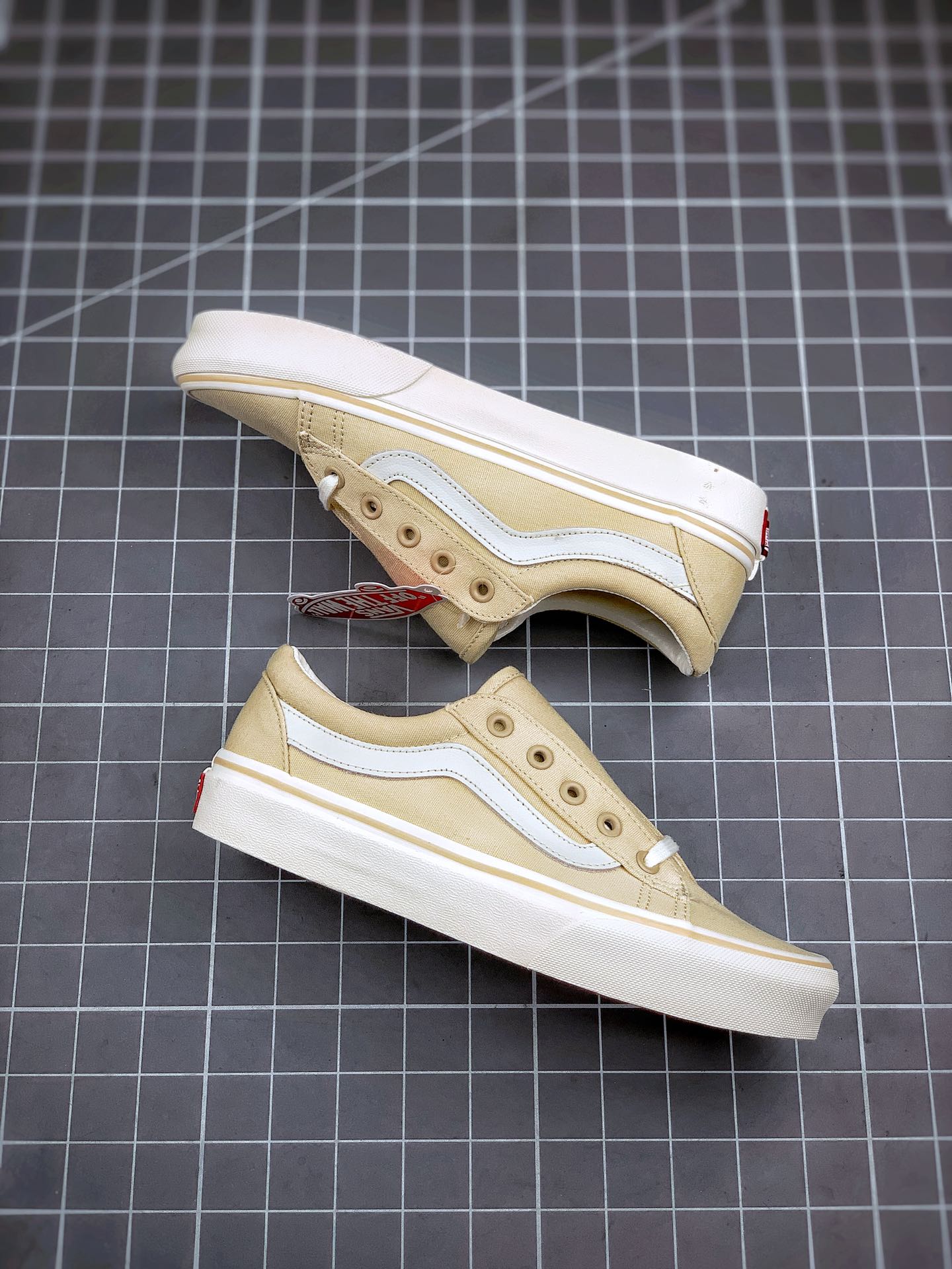 150 温柔风人气款 春夏必入 Vans Old Skool 日版限定款 奶茶/香芋紫低帮硫化板鞋