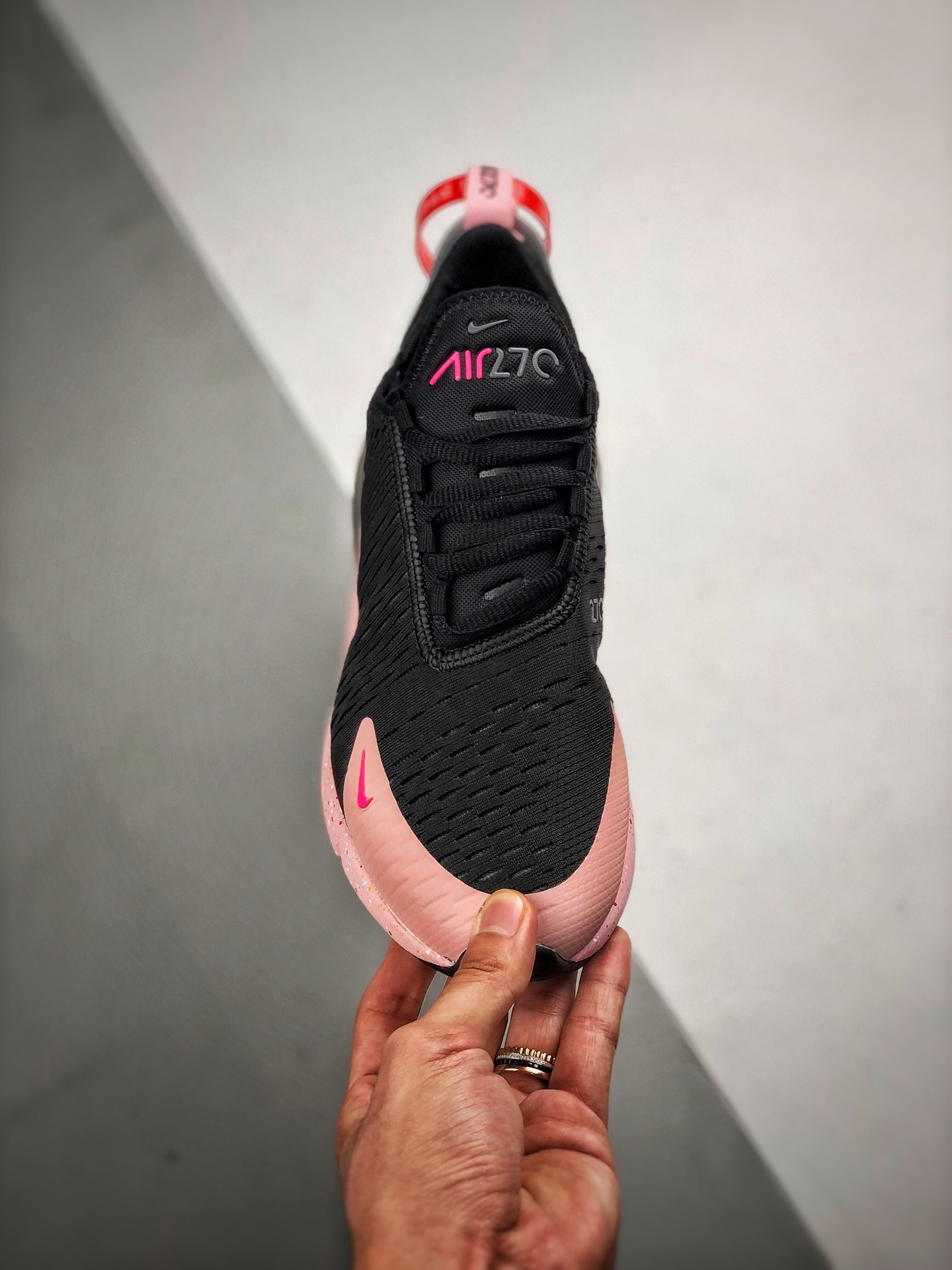 200 AirMax 270 黑粉花卉   原盒原标专柜一致 外围实体充正操作案例 AH8050-012