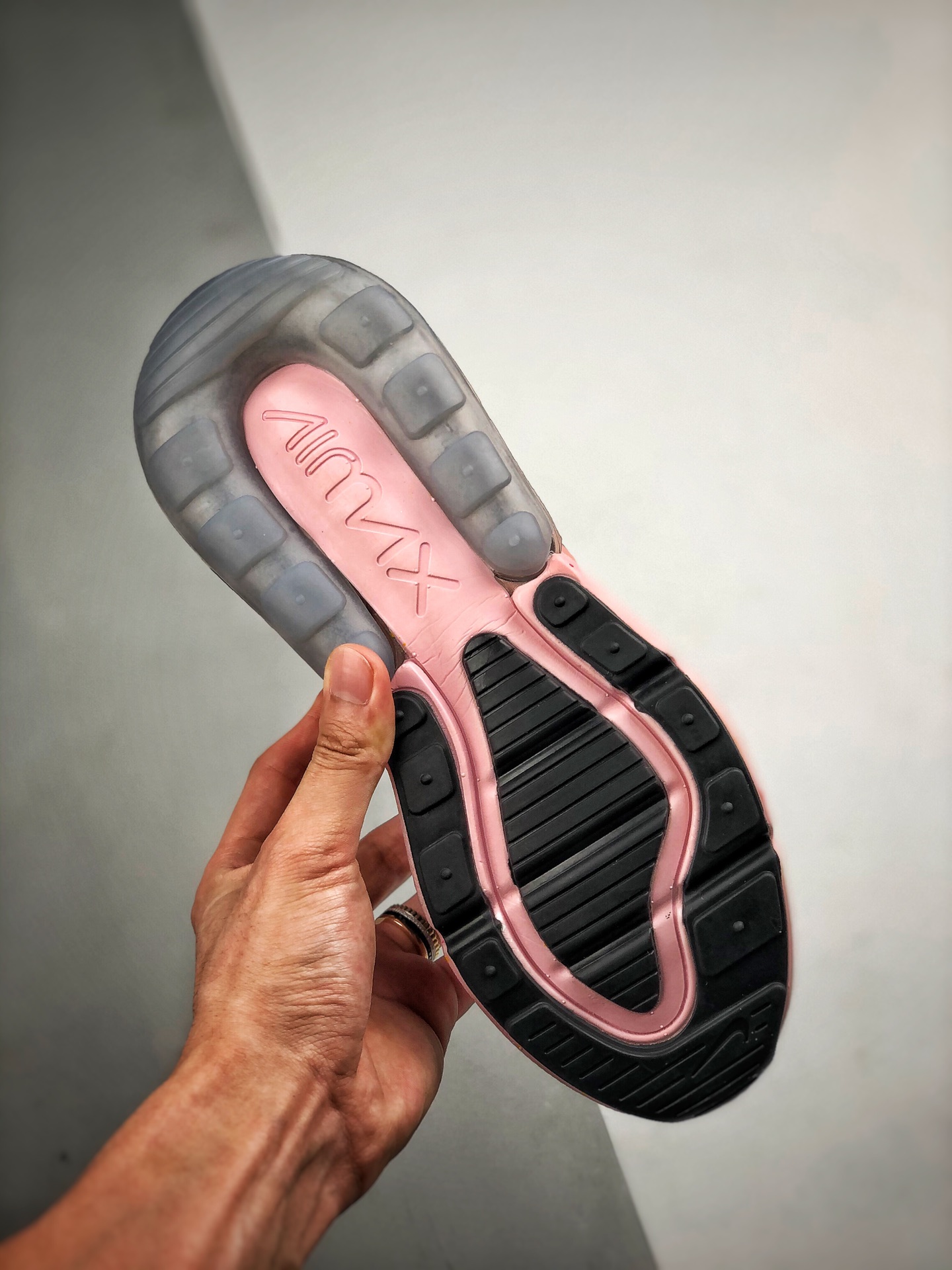 200 AirMax 270 黑粉花卉   原盒原标专柜一致 外围实体充正操作案例 AH8050-012