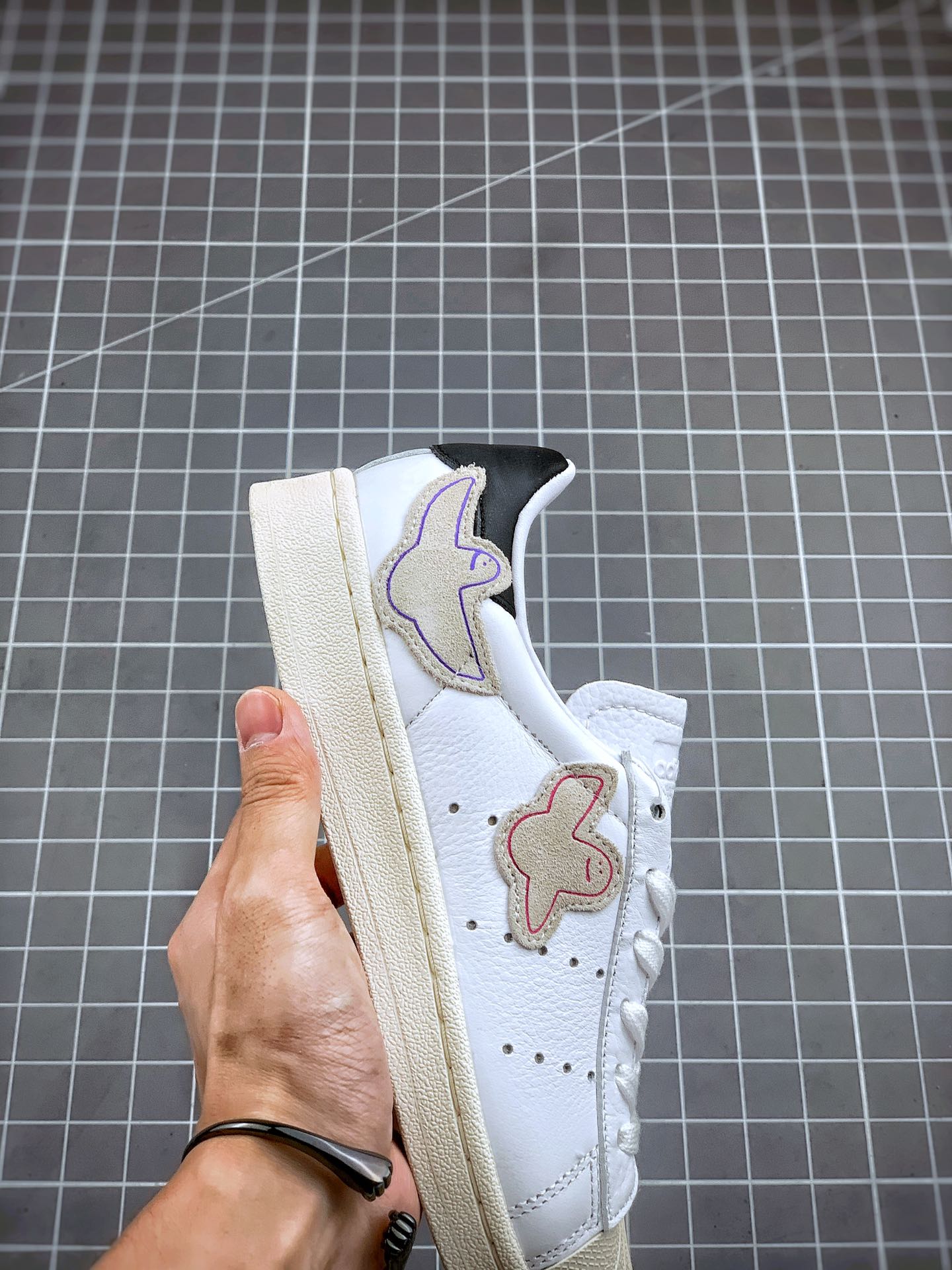 210 Adidas Superstar x Mark Gonz 补丁设计艺术家联名 实拍首发 货号：FW8029