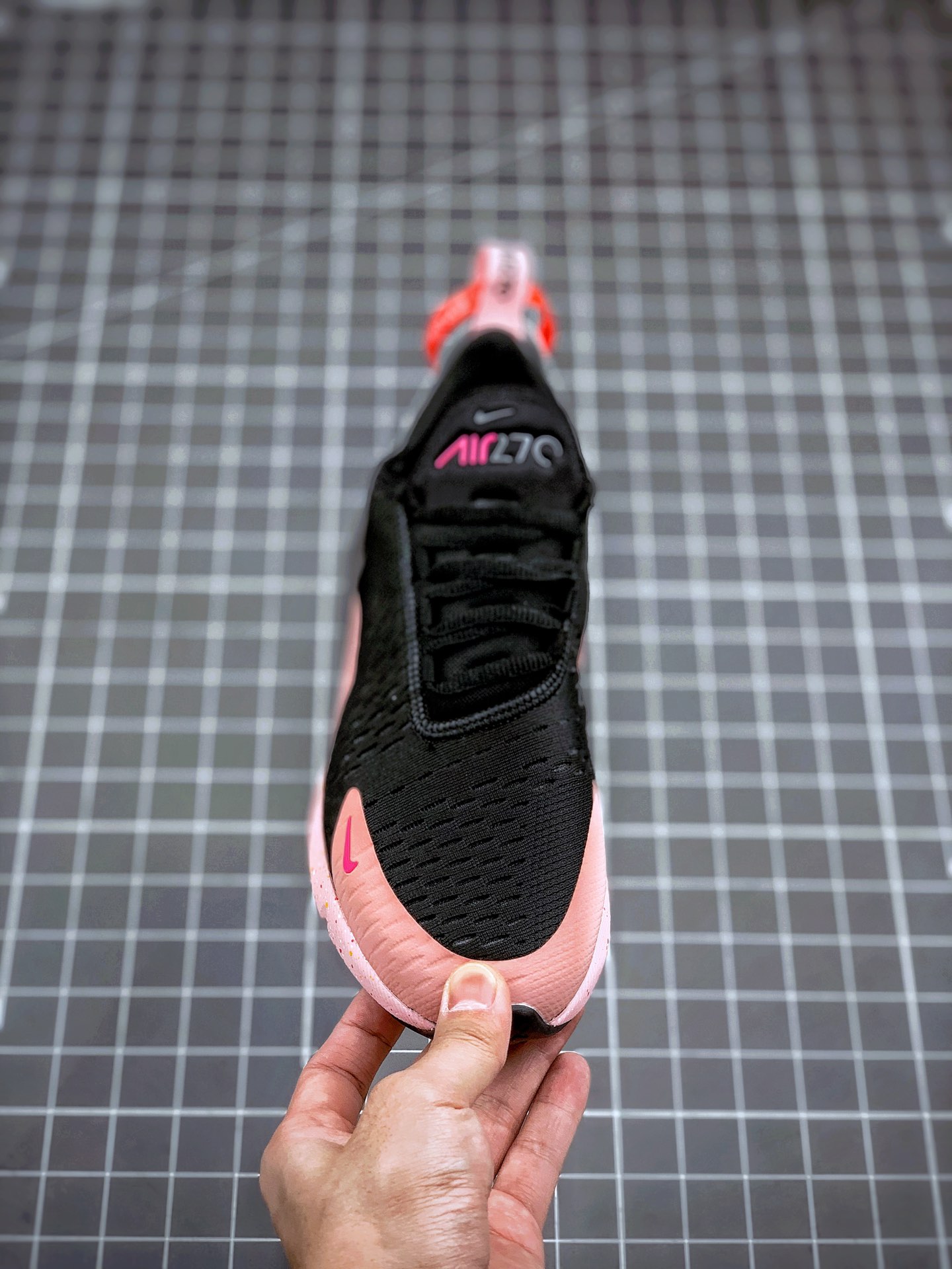 200 Air Max 270 黑粉豹纹 官网强力操作主推  货号：AH8050-008