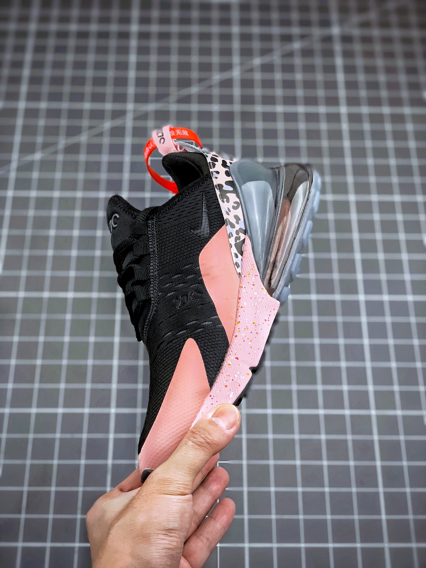 200 Air Max 270 黑粉豹纹 官网强力操作主推  货号：AH8050-008
