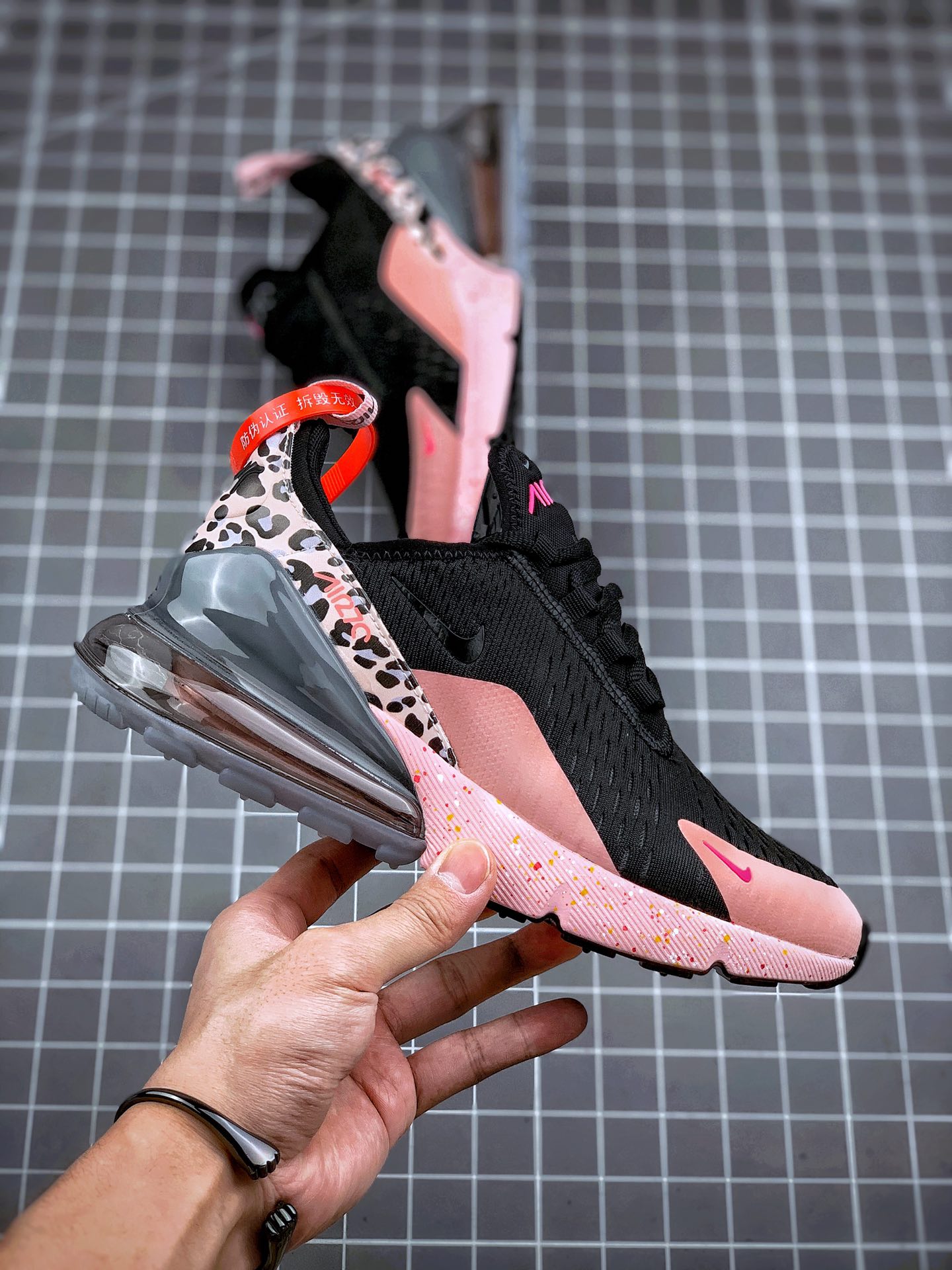 200 Air Max 270 黑粉豹纹 官网强力操作主推  货号：AH8050-008
