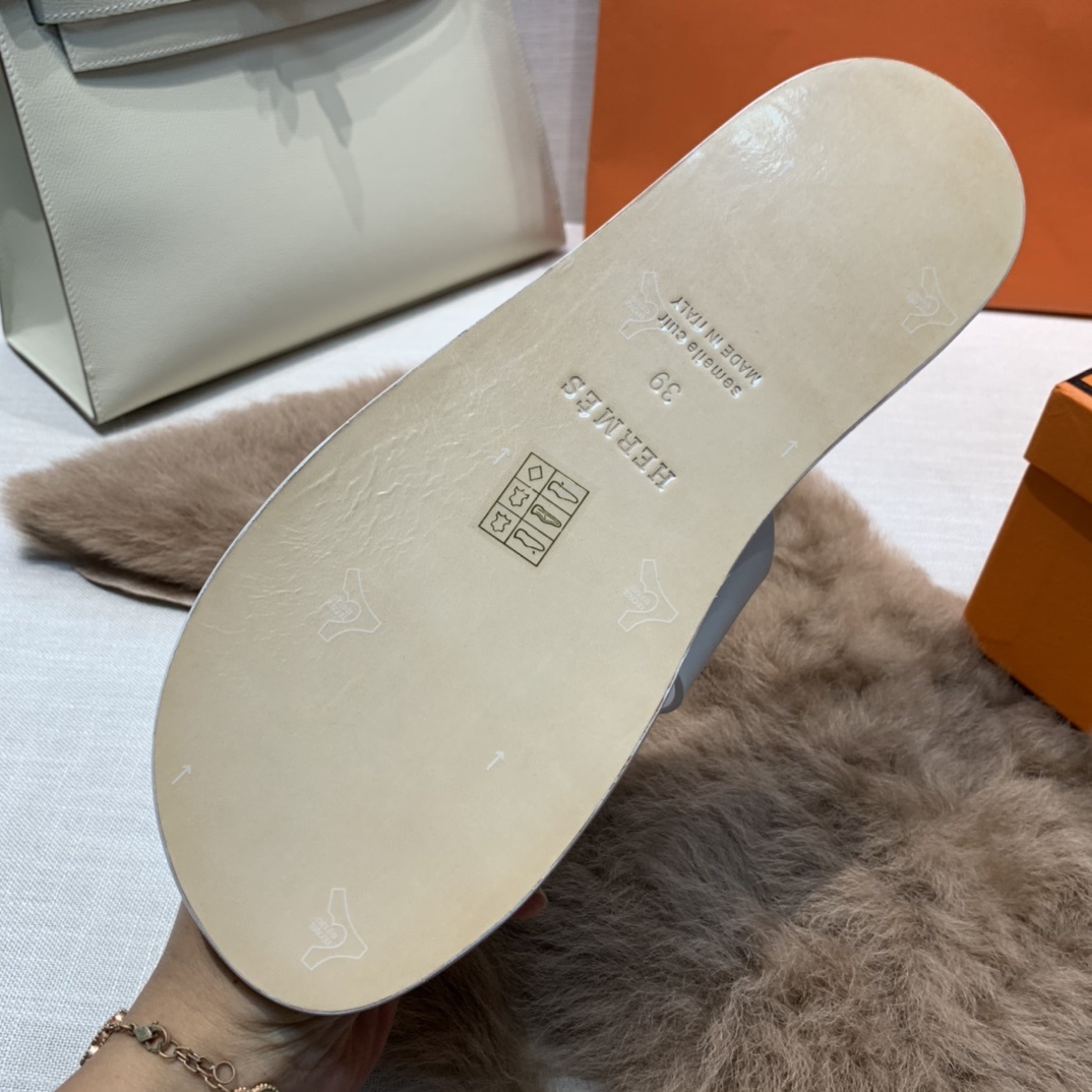 最新升级版swift皮男士潇洒H拖鞋