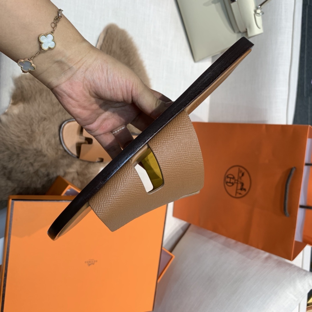 最新升级版swift皮男士潇洒H拖鞋