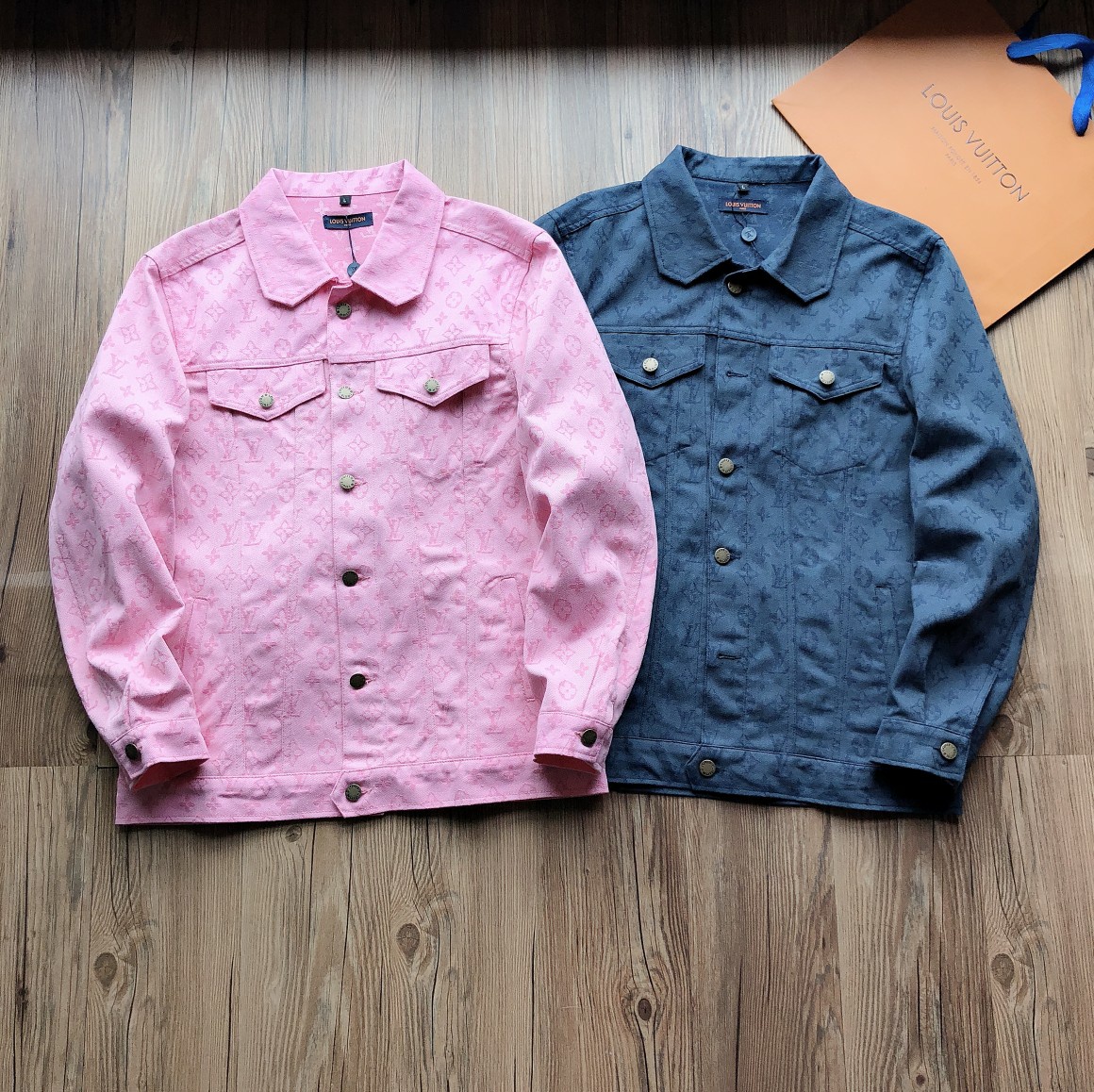 110.拿货 lv louis vuitton路易威登暗纹满印logo牛仔夹克外套