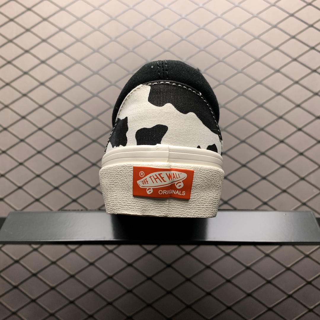 150 Vans 万斯 OG Slip-O 奶牛 印花经典低帮硫化懒人一脚蹬休闲板鞋