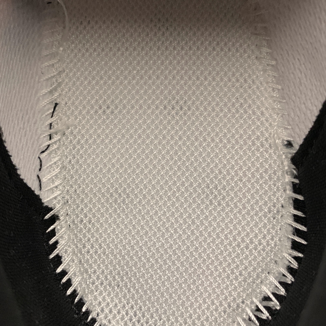 190 Adidas 阿迪达斯 Climacool 清风系列轻跑鞋 FW1221