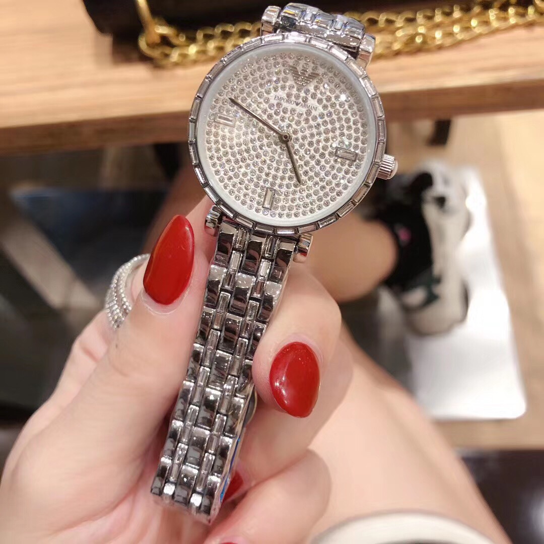💰160 Armani阿玛尼 女士手表阿玛尼满天星的钻-采用施华洛世奇水钻，矿物质玻璃镜面，蝴蝶双按扣，表盘直径约32mm