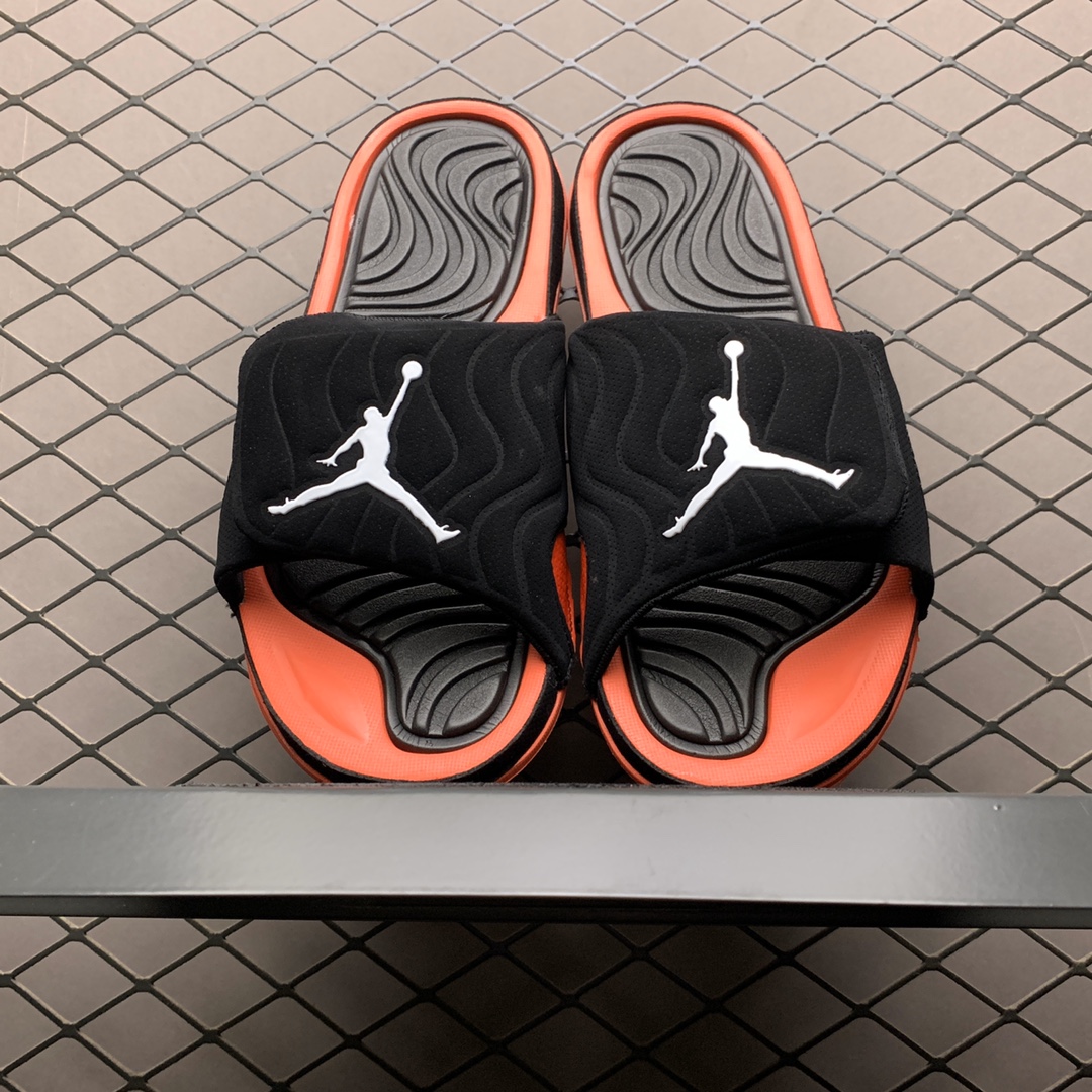 90 Air Jordan Hydro J4 AJ拖鞋 乔丹AJ拖鞋 705163-001 魔术贴可调节鞋面 方便穿着 组合大底