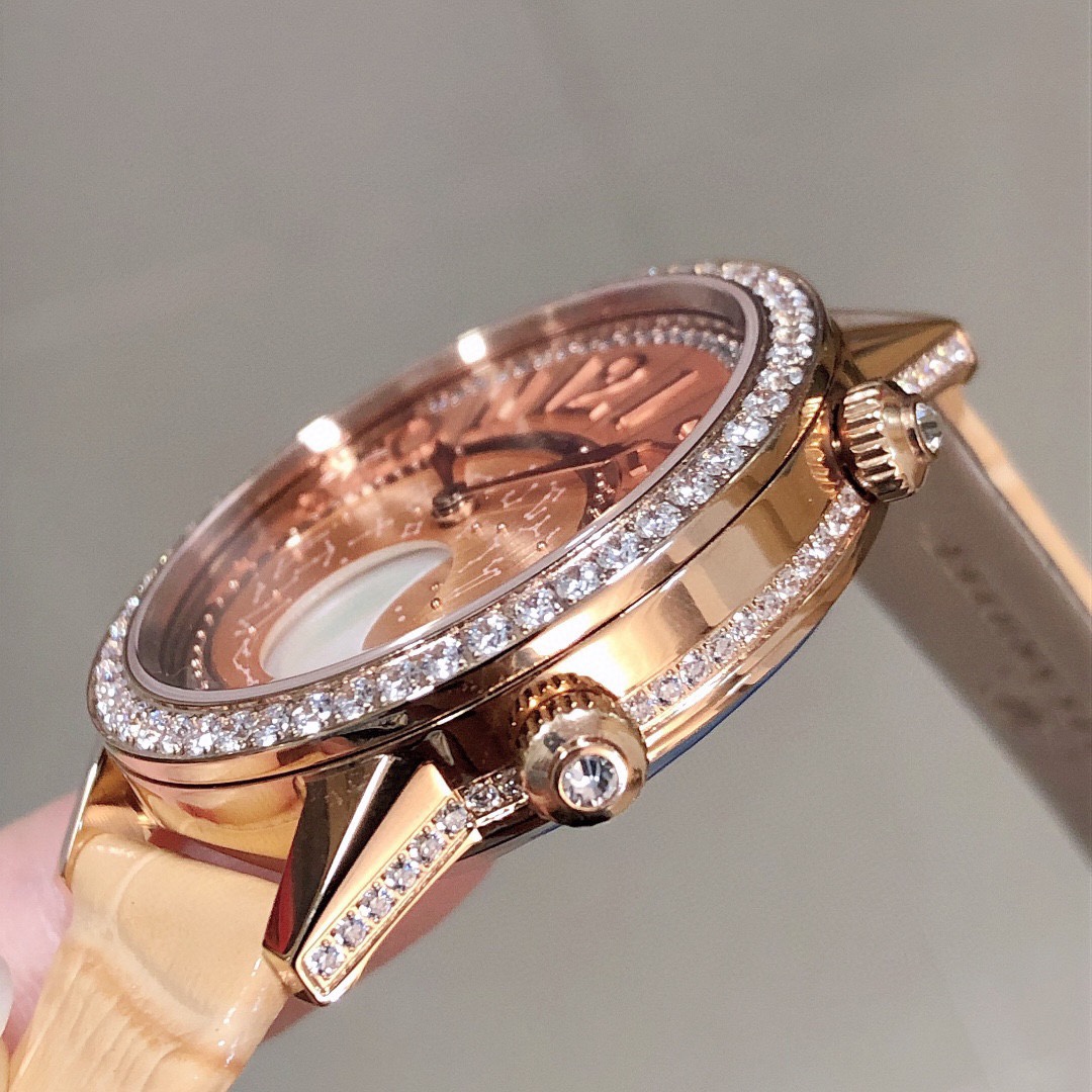 Cartier 积家Rendez-Vous Moon Serenity约会系列月相腕表