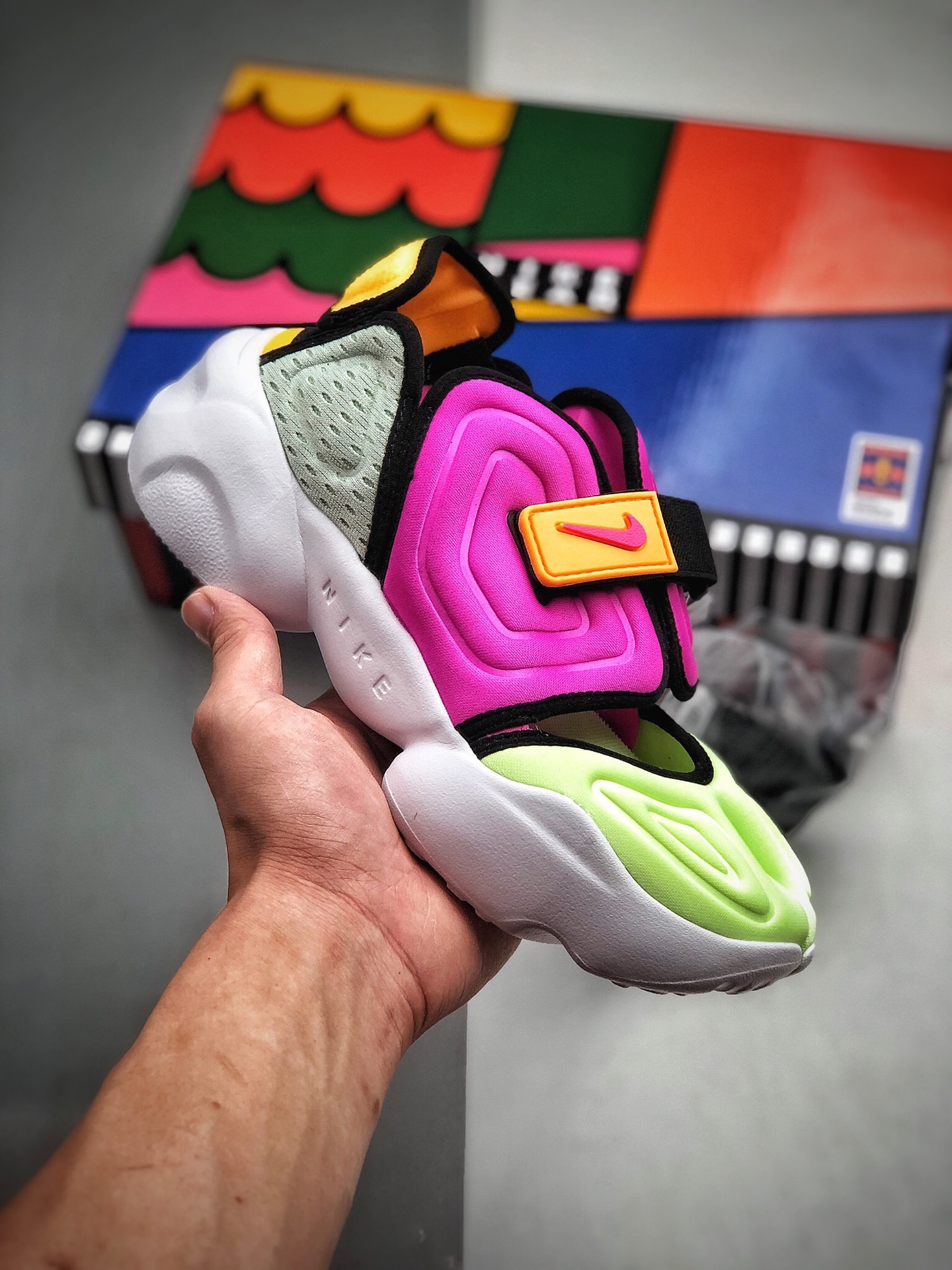 190 公司级 耐克 分趾鞋 二代 老爹鞋 粉绿灰色 Nike Aqua Rift “Summit White” 忍者分趾 网红老爹鞋 货号：CW7164 700