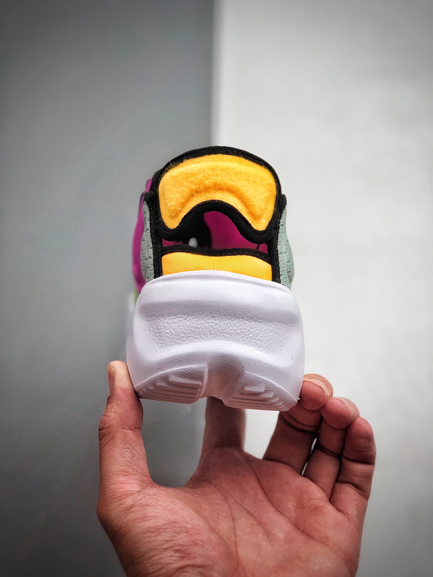 190 公司级 耐克 分趾鞋 二代 老爹鞋 粉绿灰色 Nike Aqua Rift “Summit White” 忍者分趾 网红老爹鞋 货号：CW7164 700
