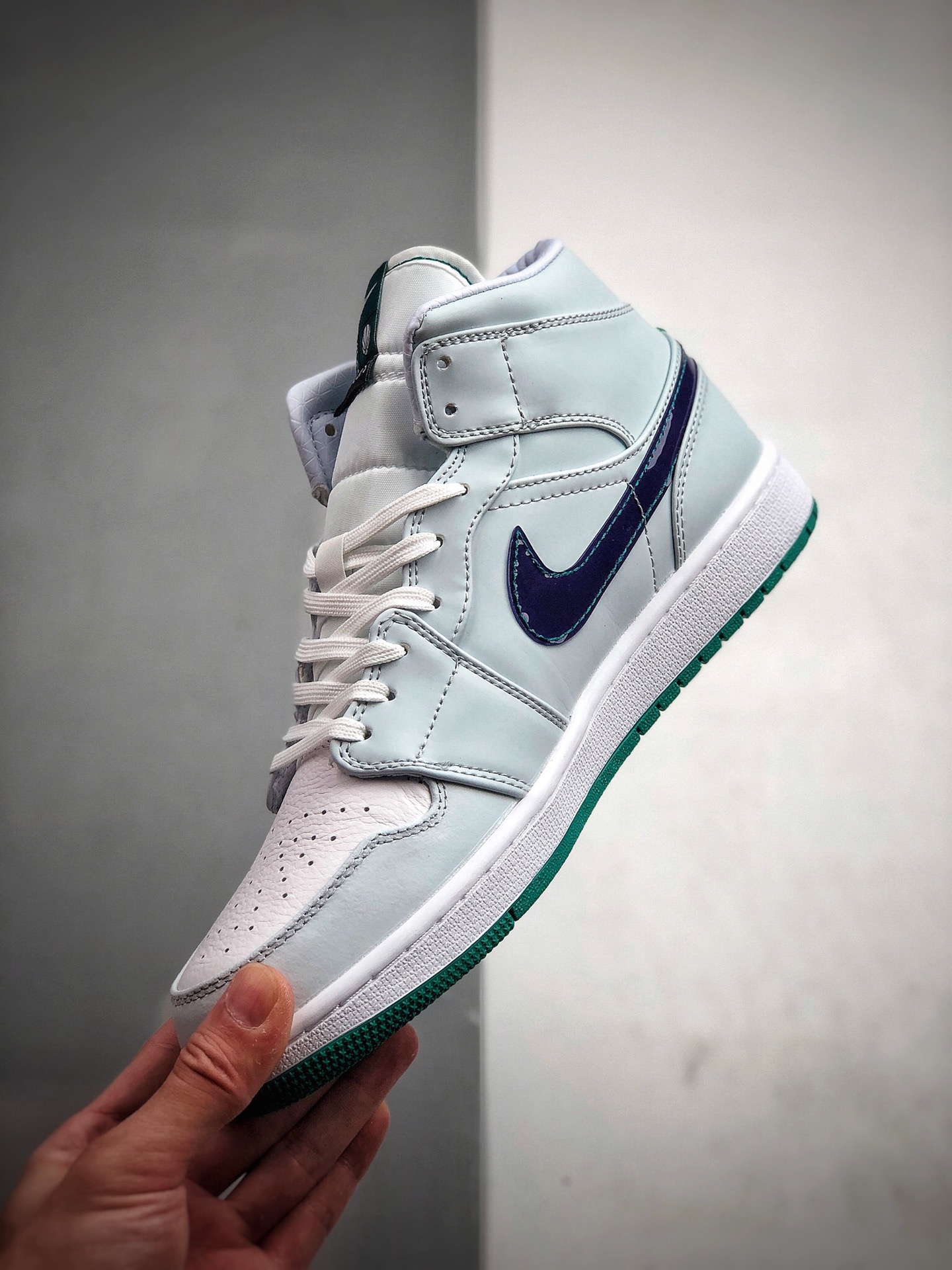 240 真标带半码 Air Jordan 1 Mid SE “Nike Hoops”  中帮 白绿紫鸳鸯 AJ1 乔丹1代 aj1 乔1 中邦 白绿鸳鸯 货号：CW5853-100