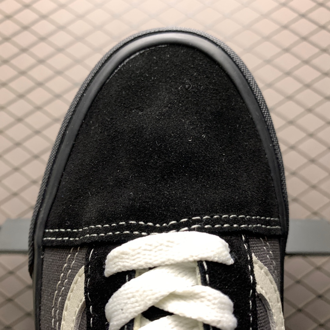 150 Vans 万斯 OG Old Skool LX 低帮硫化休闲板鞋