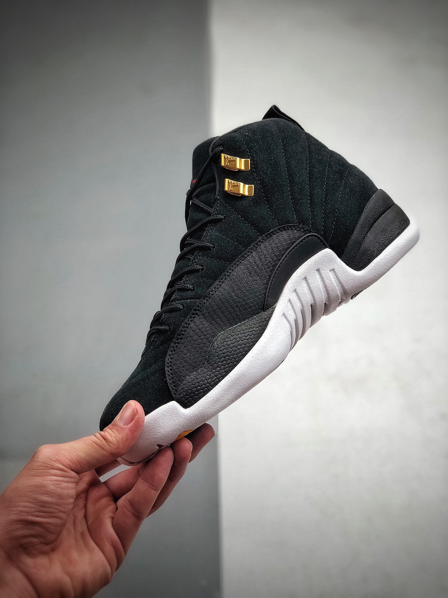 290 纯原 乔丹 AJ12 反转黑金扣色 公司级乔丹12代篮球鞋运动鞋Air Jordan 12 Retro Reverse Taxi  货号：130690-017