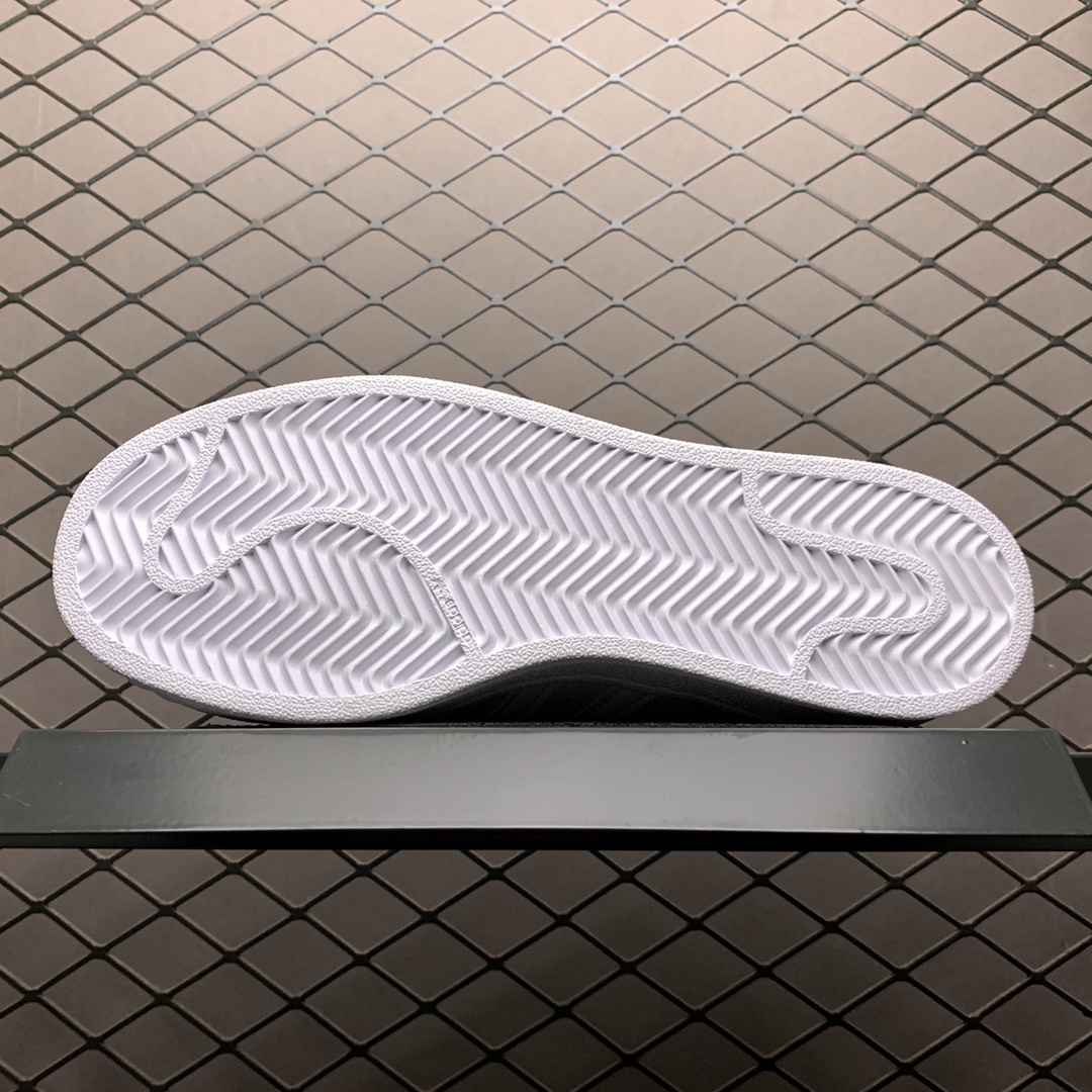 190 Adidas 阿迪达斯 Superstar 贝壳头休闲运动板鞋 FV2813