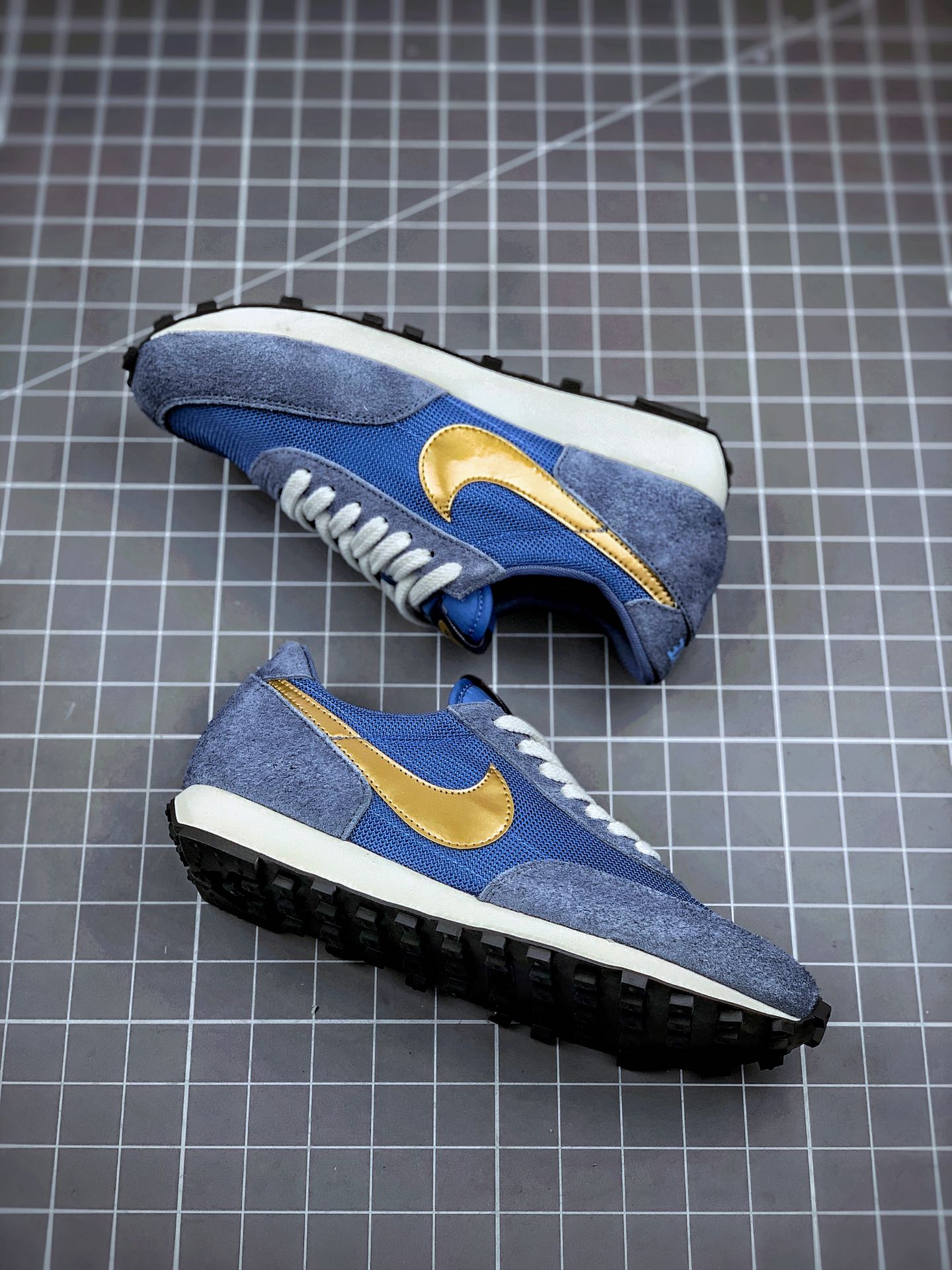 190 唯一纯原版本 原装原材外加工 Nk Daybreak SP 蓝金 破晓系列华夫复古休闲运动慢跑鞋