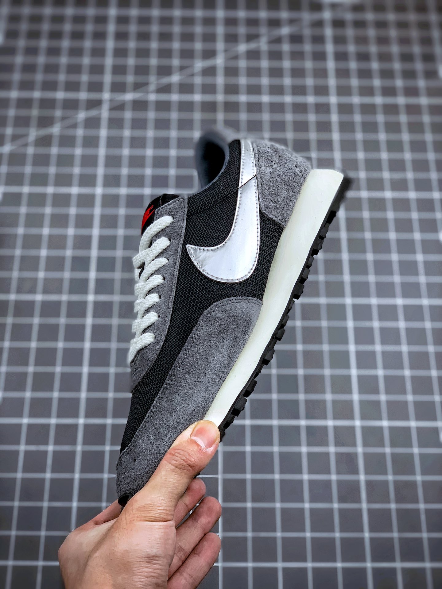 190 Nk Daybreak SP 灰银 破晓系列华夫复古休闲运动慢跑鞋