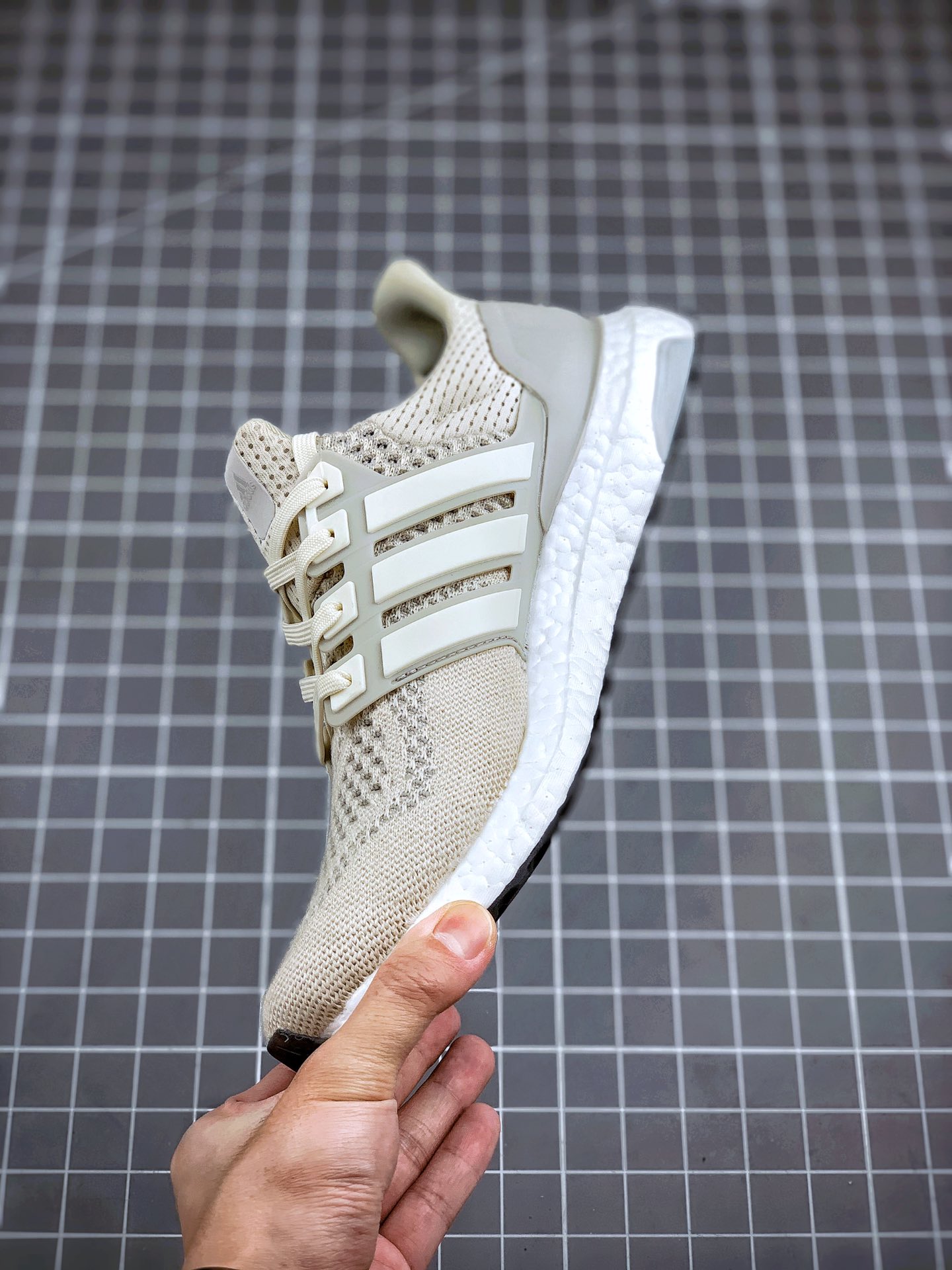 190 虎扑工艺  原装渠道真爆   Adidas Ultra Boost 4.0 复古米白 原装boost   唯一原面版本