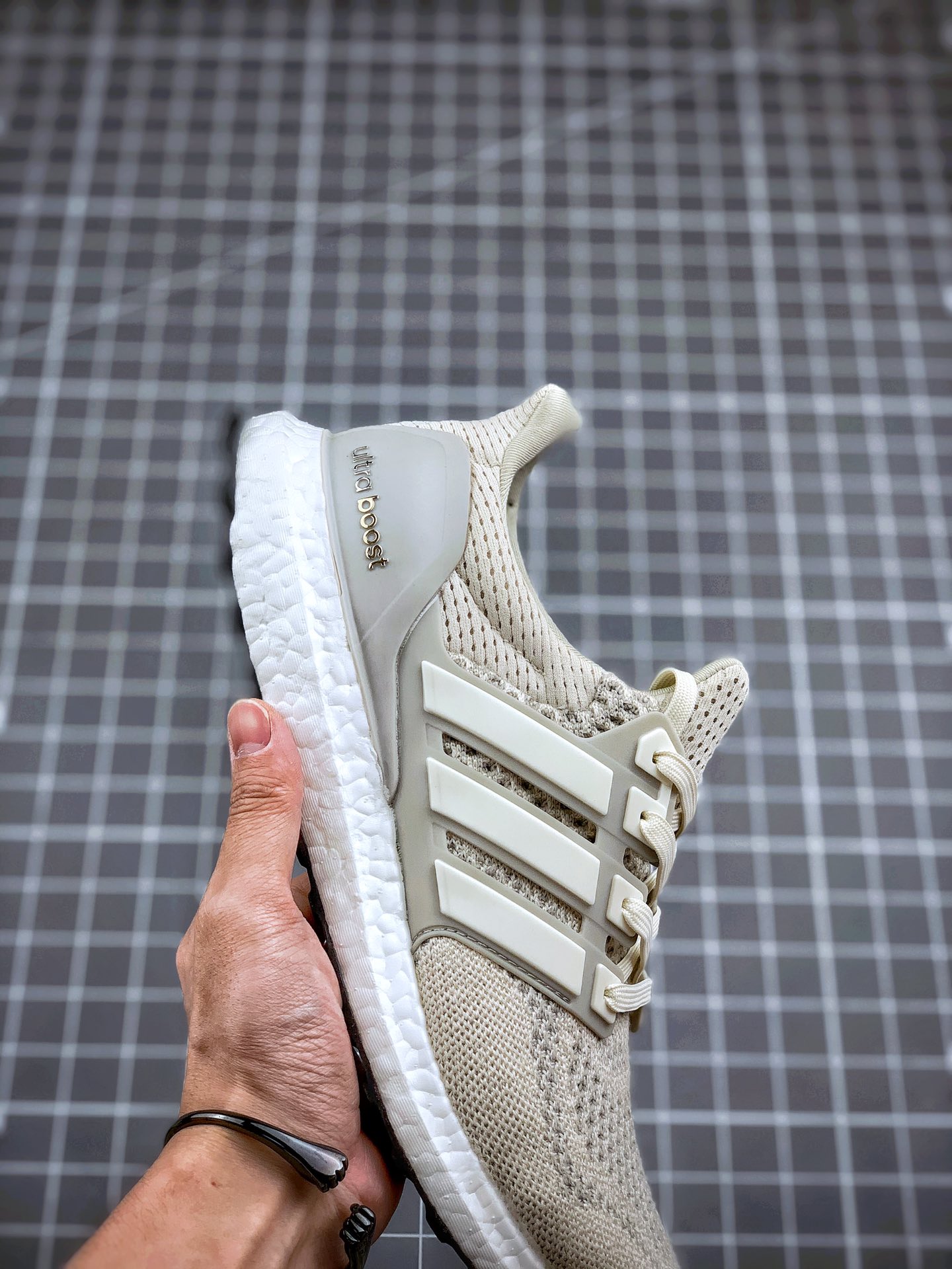 190 虎扑工艺  原装渠道真爆   Adidas Ultra Boost 4.0 复古米白 原装boost   唯一原面版本